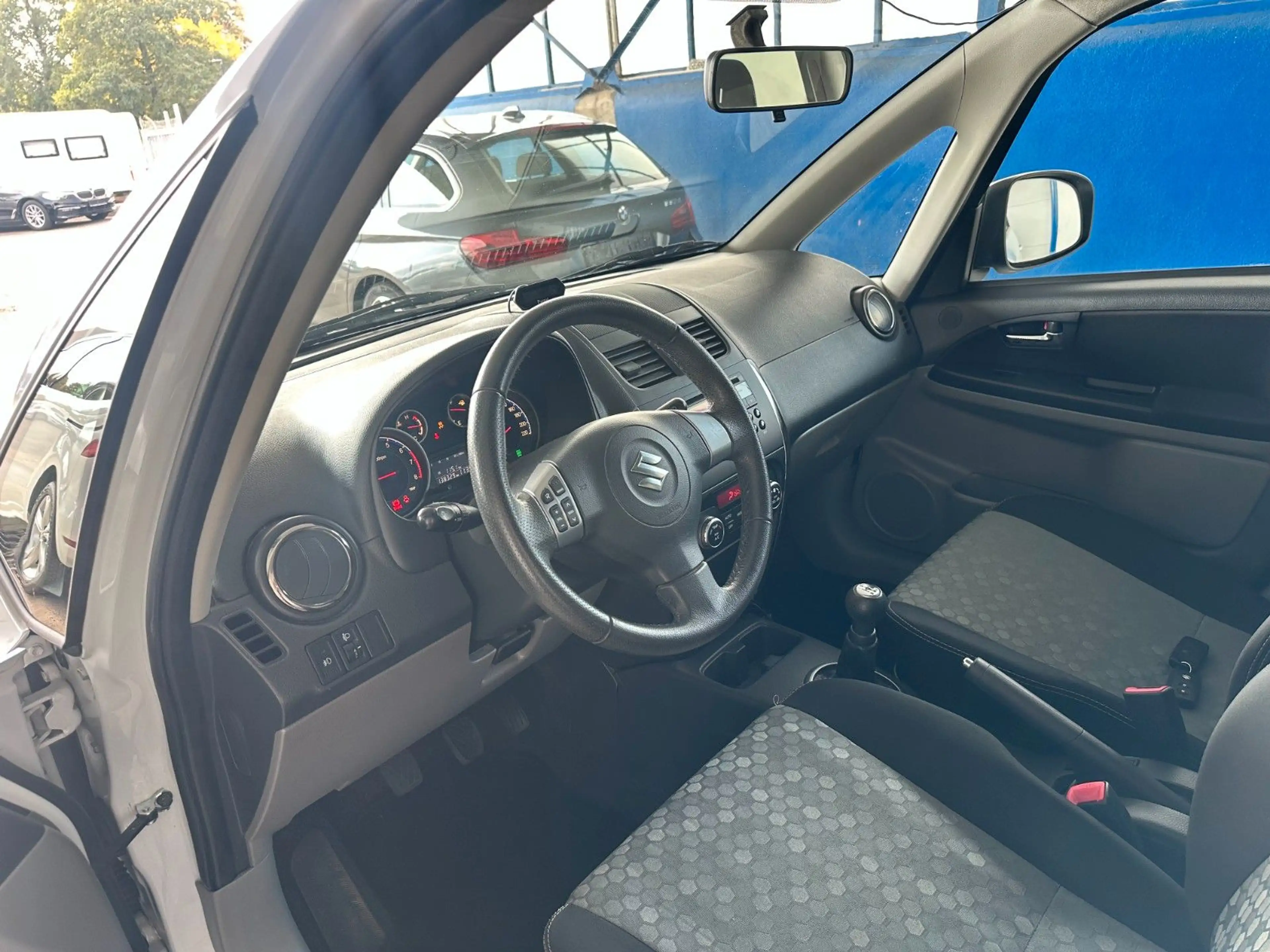 Suzuki SX4 Classic Style 4X4 / Sitzheizung / AHK — photo 15