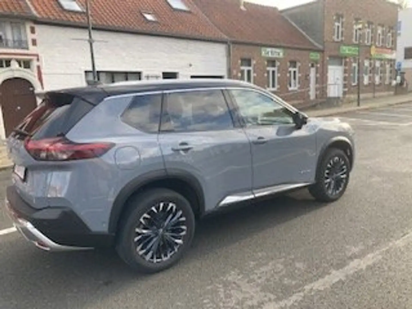 Nissan X-Trail X-Trail 1.5 e-Power Tekna+ Grijs - 2