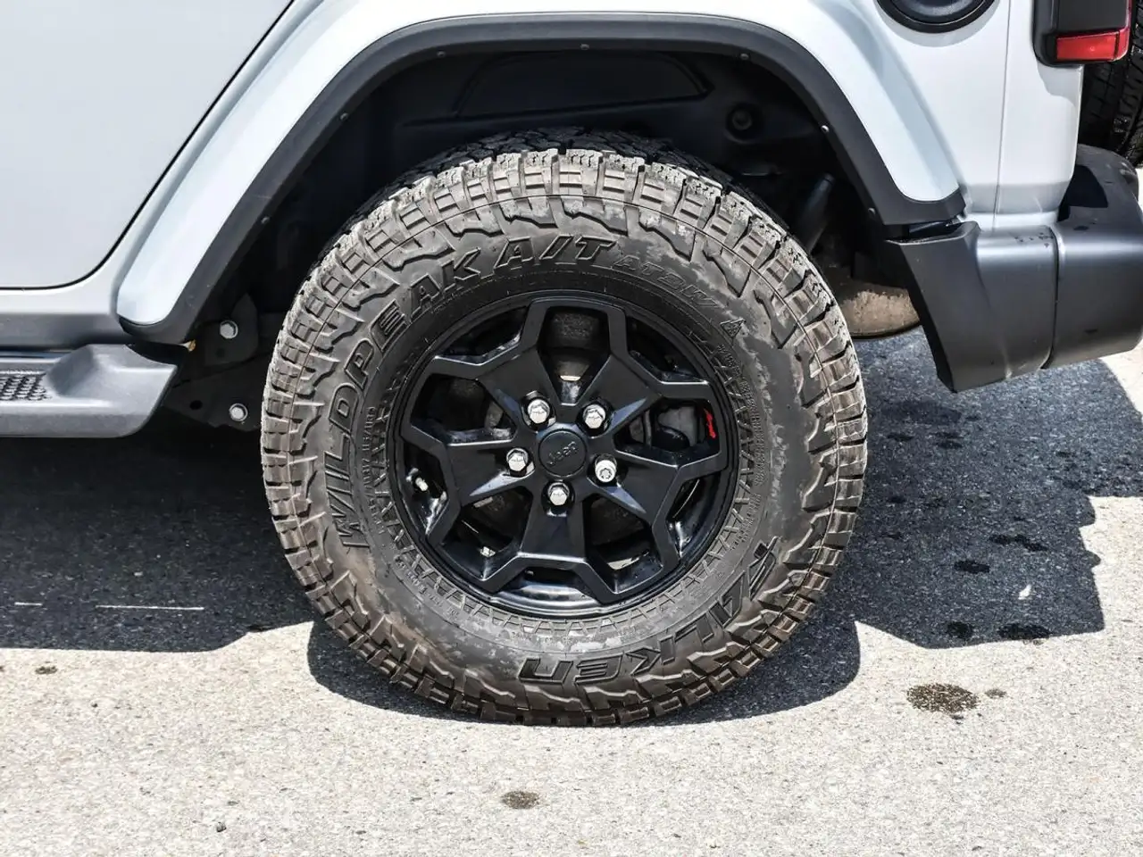 Jeep Wrangler снимка Jeep Wrangler