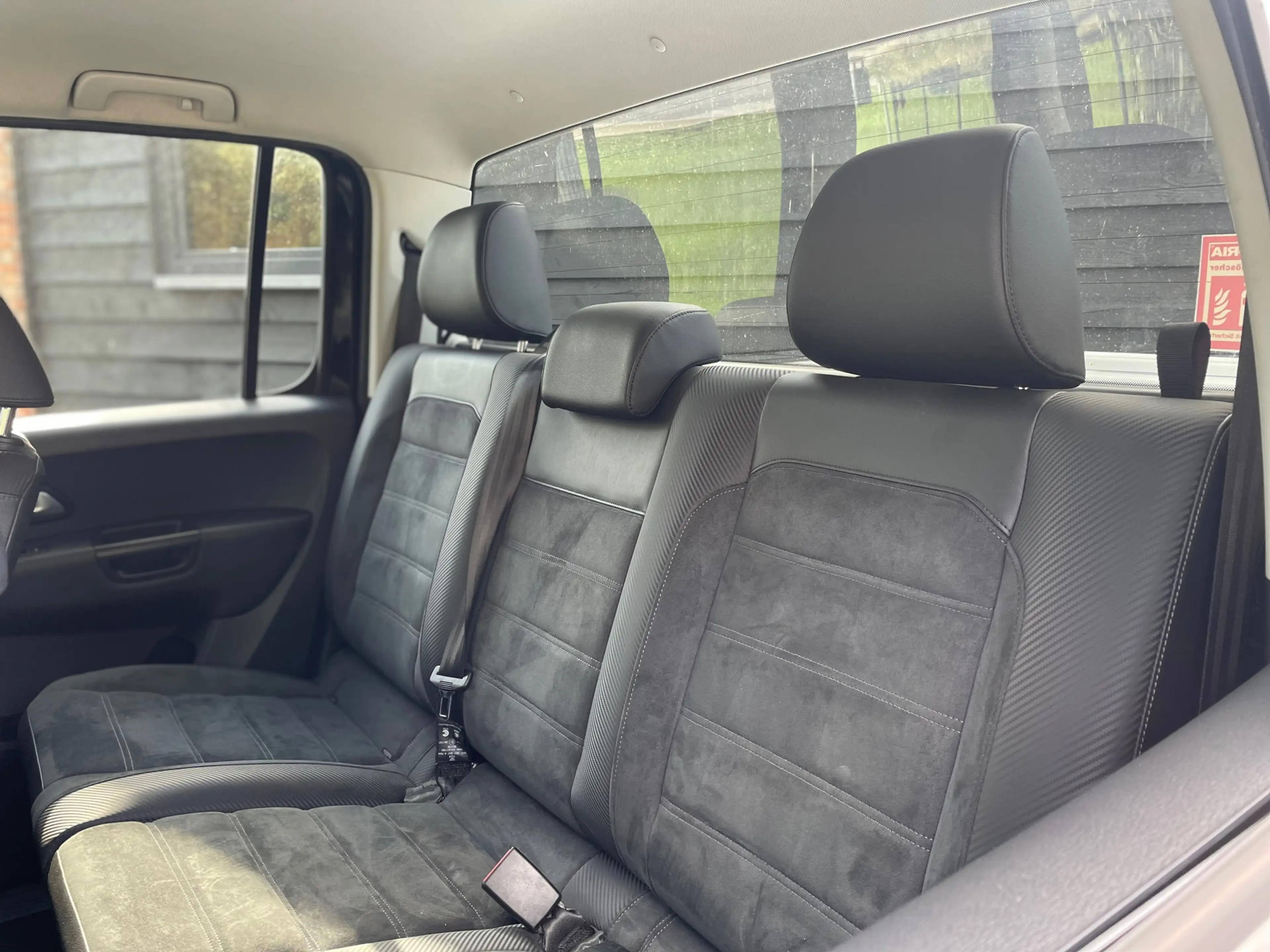 Volkswagen Amarok 3.0 TDI 4Motion - 5 persoons - marge - rollcover — photo 14