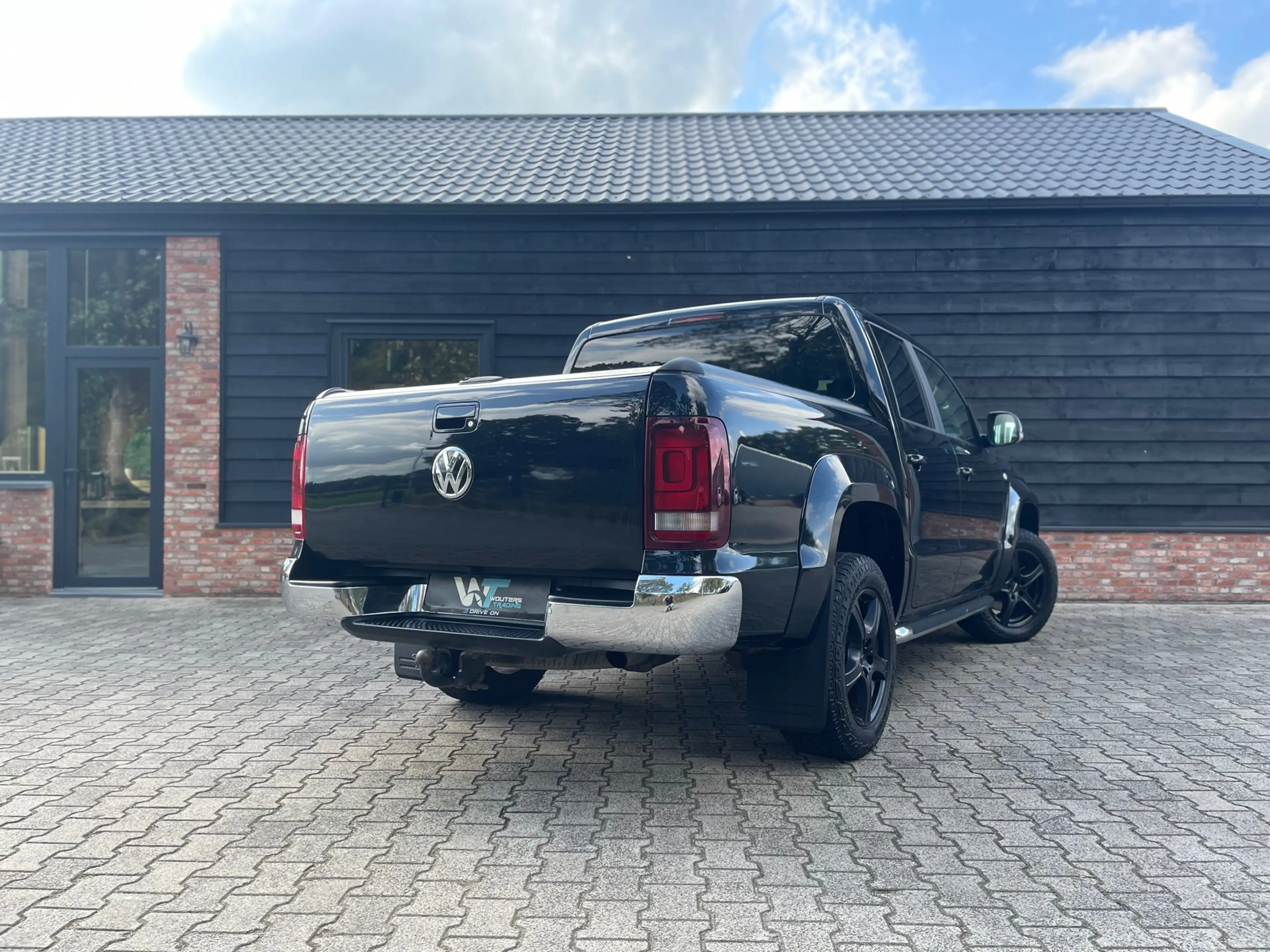 Volkswagen Amarok 3.0 TDI 4Motion - 5 persoons - marge - rollcover — photo 4