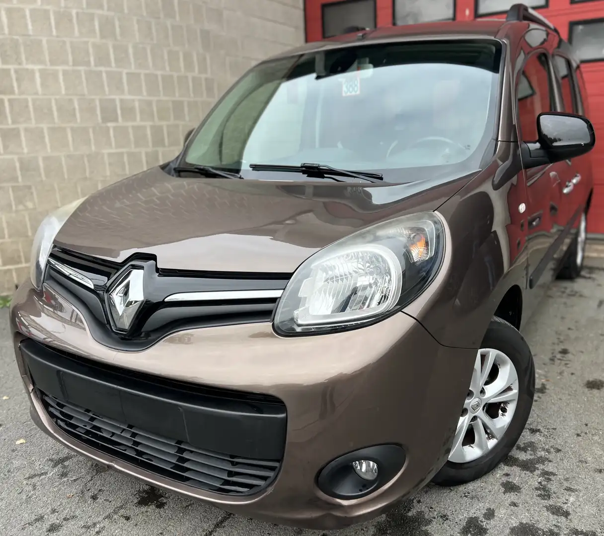 Renault Kangoo 1.2 TCe LIMITED + CLIM + NAVI + 5 PLACES Bruin - 1