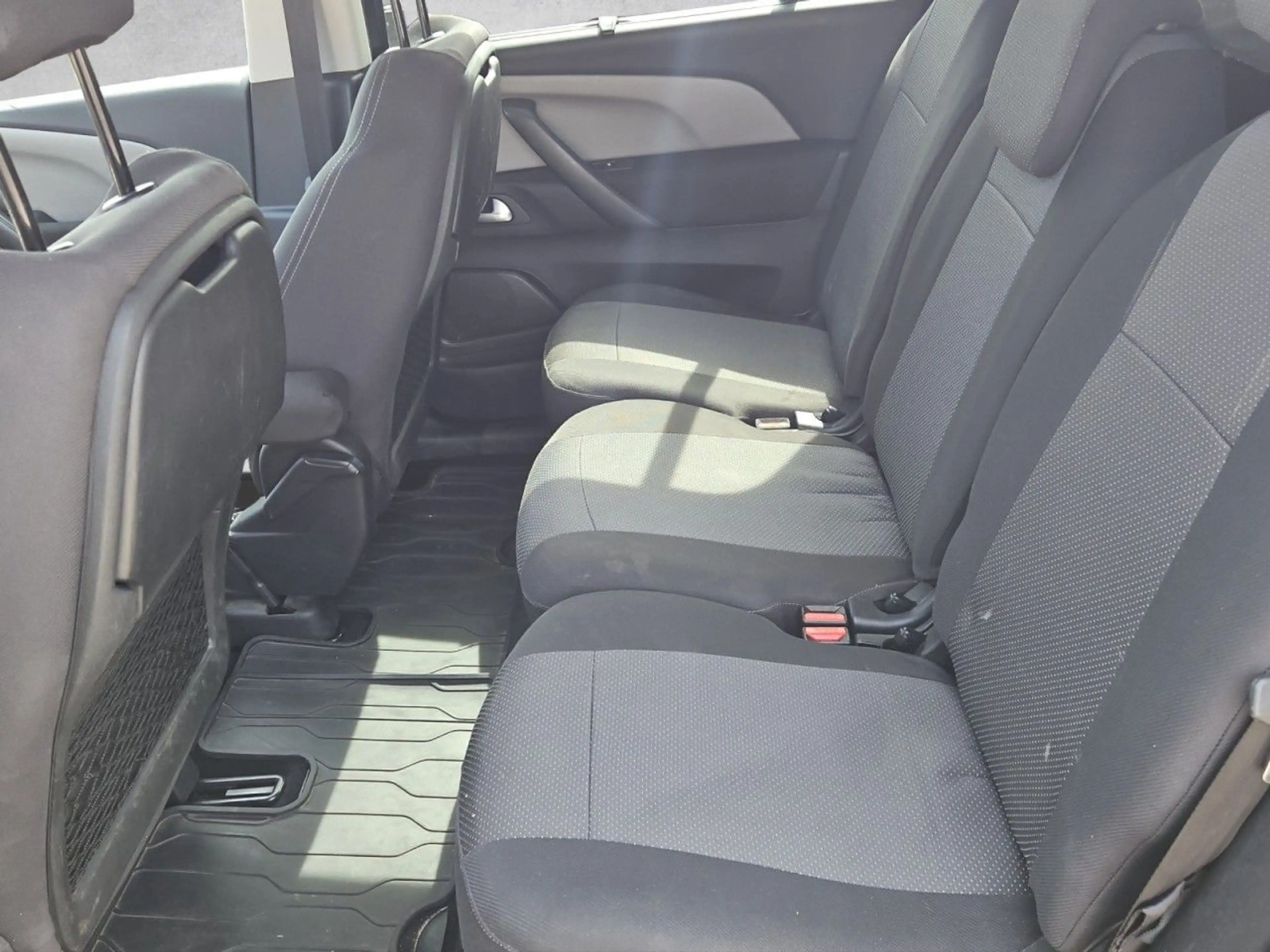 Citroen Grand C4 Picasso / Spacetourer Selection — photo 13