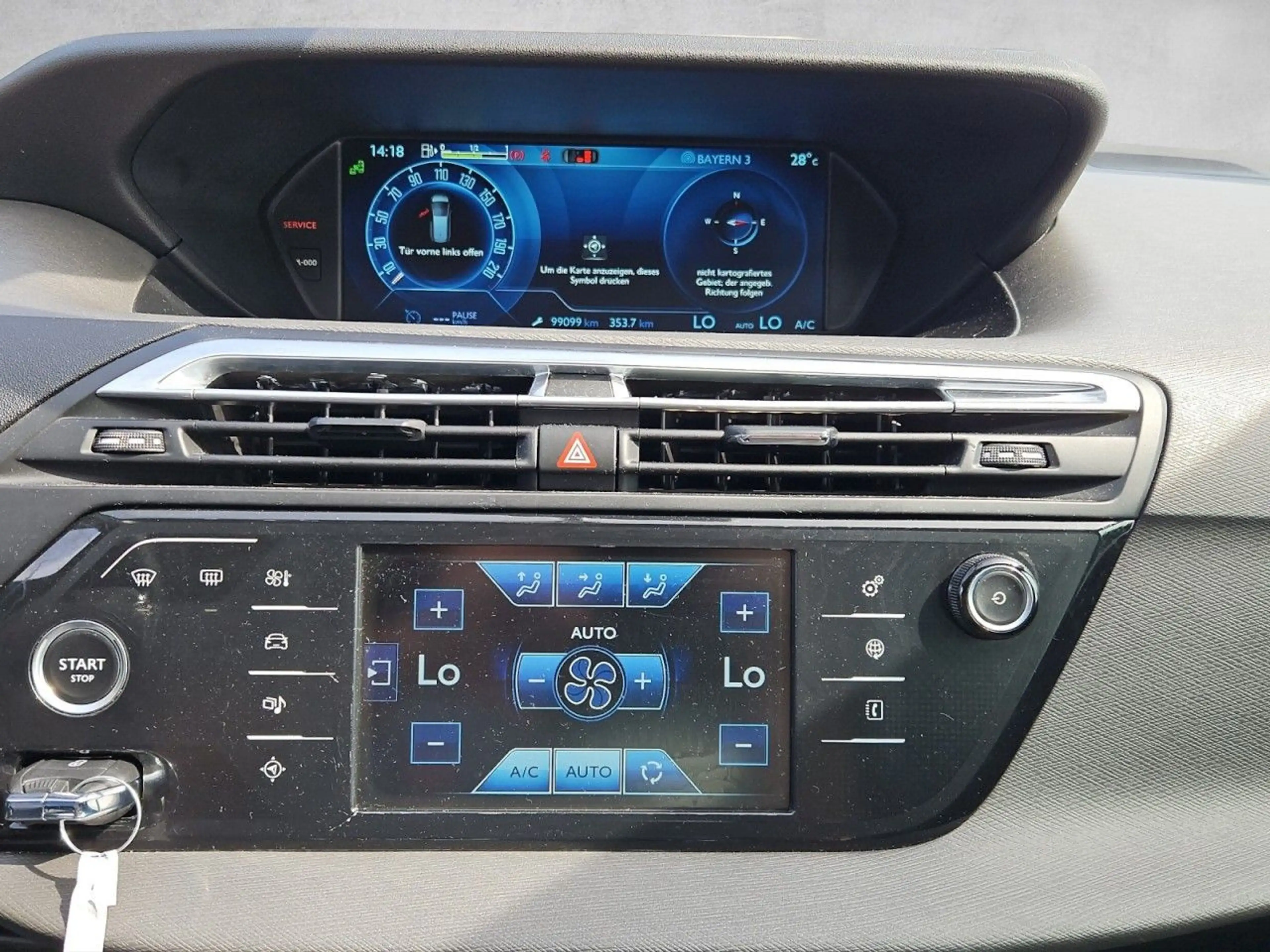Citroen Grand C4 Picasso / Spacetourer Selection — photo 15