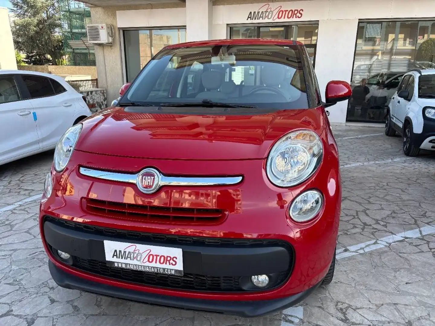 Fiat 500L 1.3 mjt Pop Star 95cv Rood - 1
