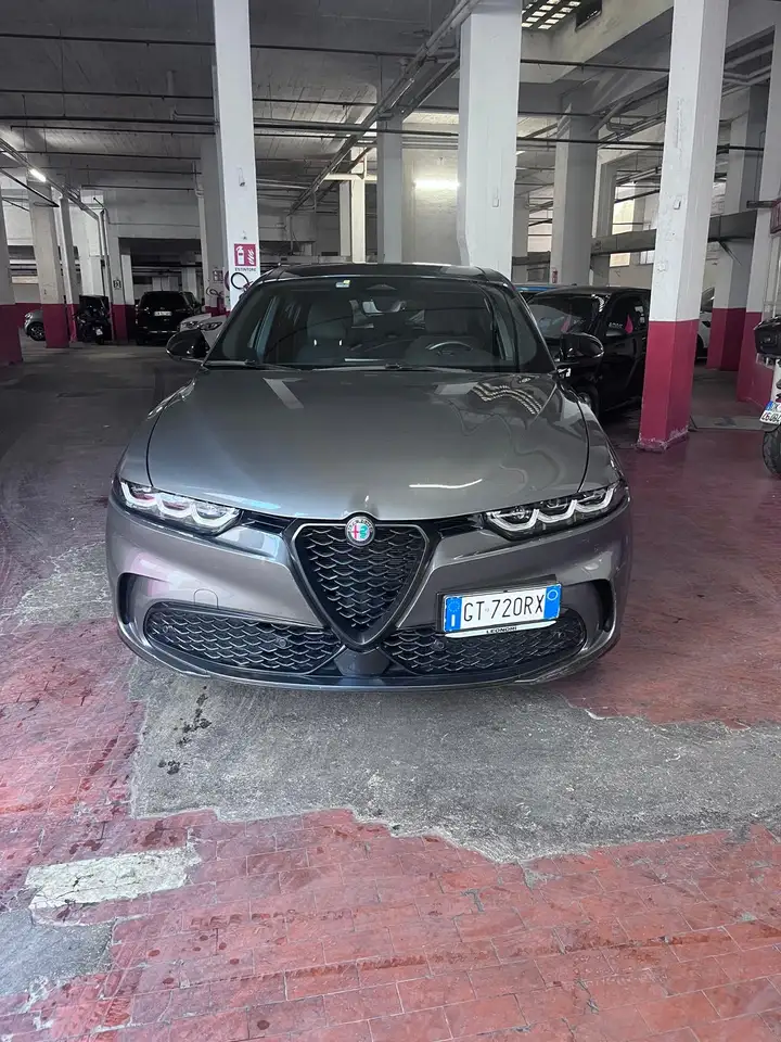 Alfa Romeo Tonale 2024