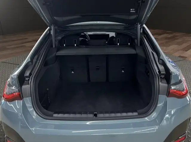 BMW M view 9