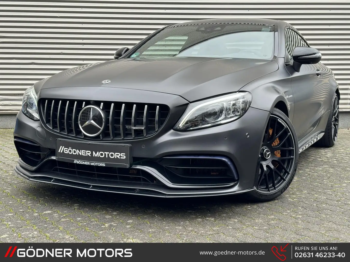Mercedes-Benz C 63 AMG Coupé C63s DE-FHZ/SCHALEN/2.HAND/KERAMIK/DRIVER... Grau - 1