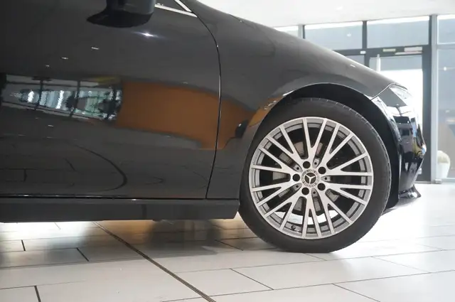 Mercedes-Benz Cla view 5
