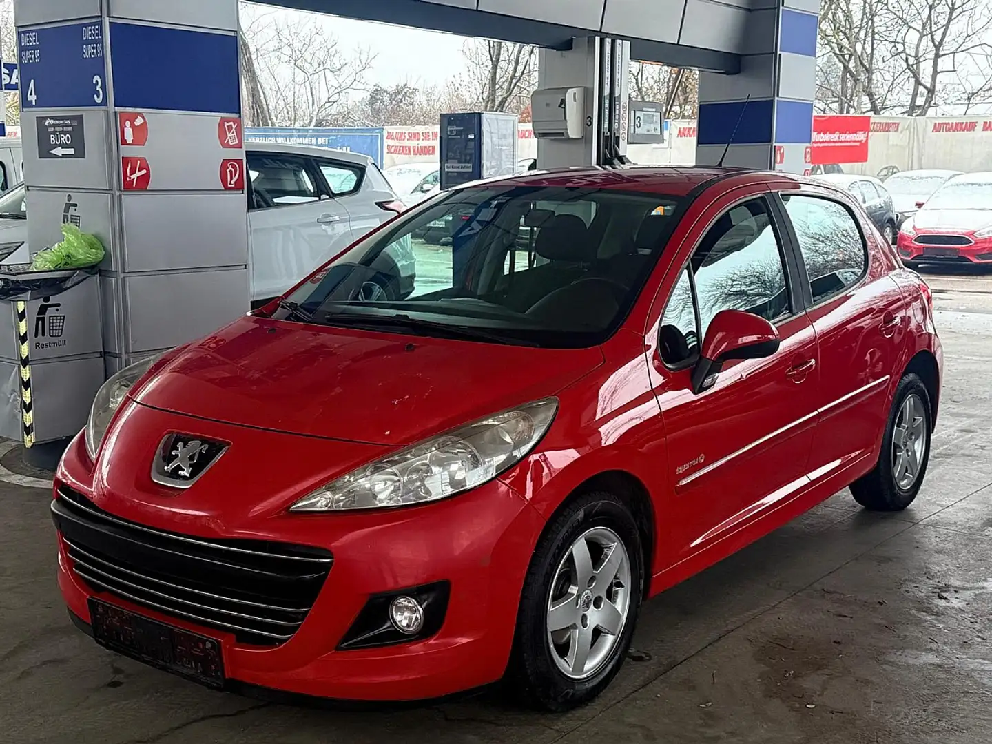 Peugeot 207 Ö3-Edition 1,4 | VOLL FAHRBEREIT | Rot - 1