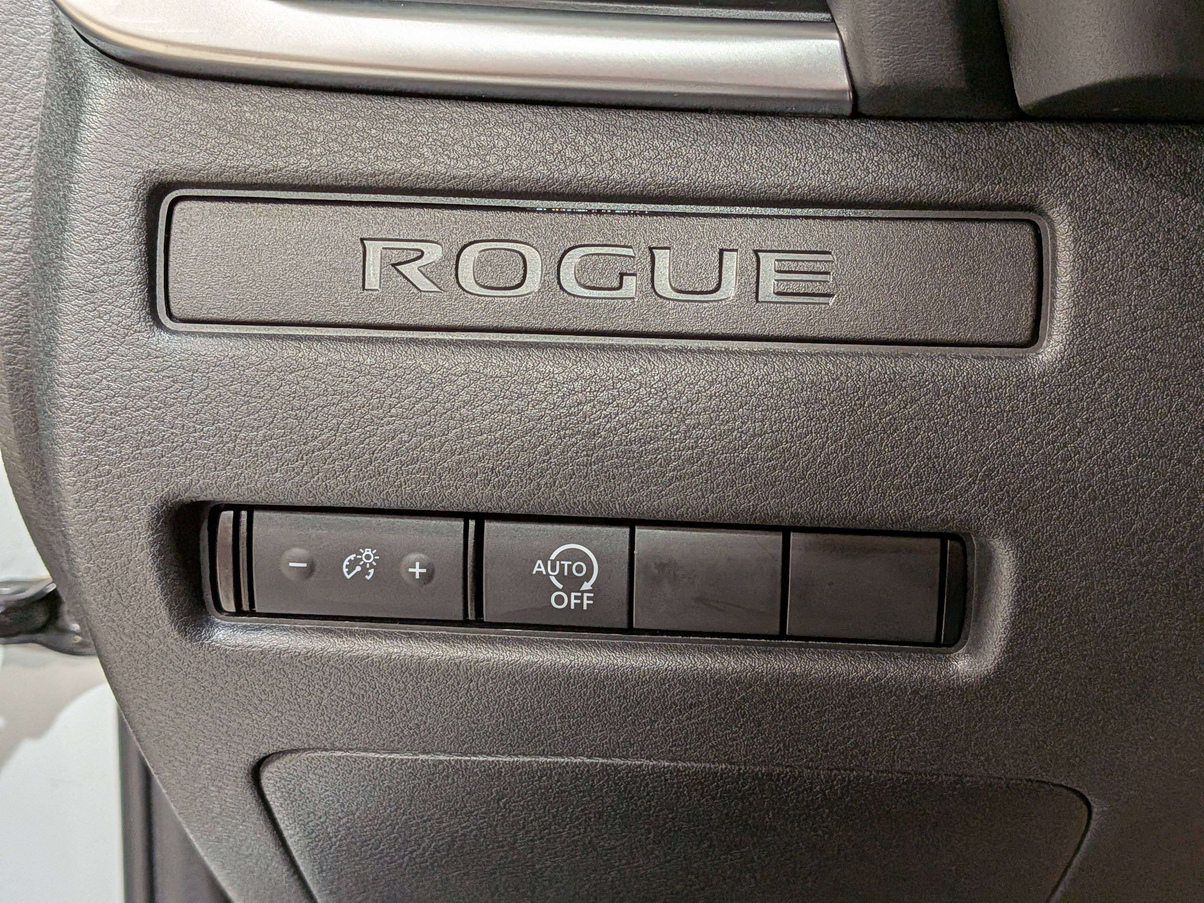 Nissan Rogue 2024