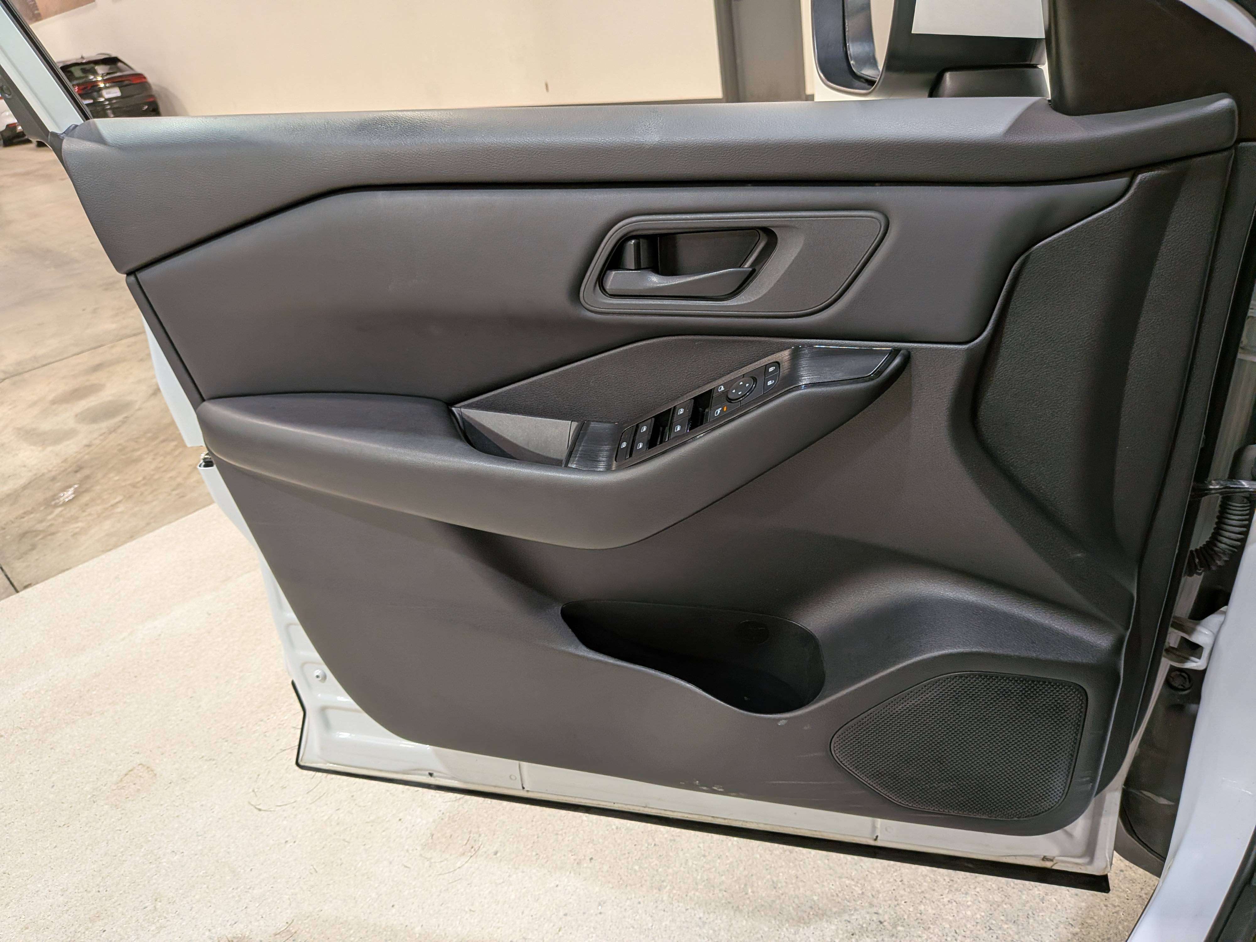 Nissan Rogue 2024