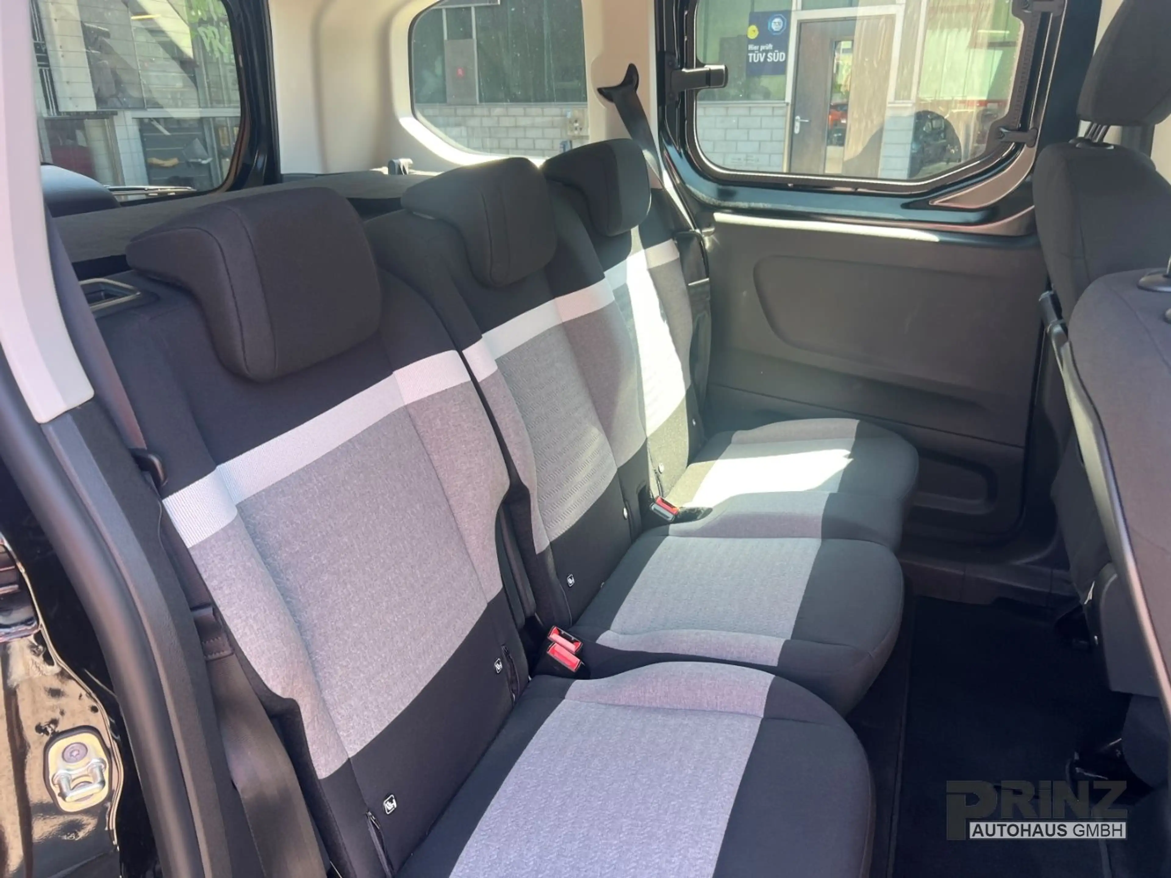 Citroen Berlingo Feel M 110 PS *1.Hand *Sitzhzg. *Kamera — photo 12