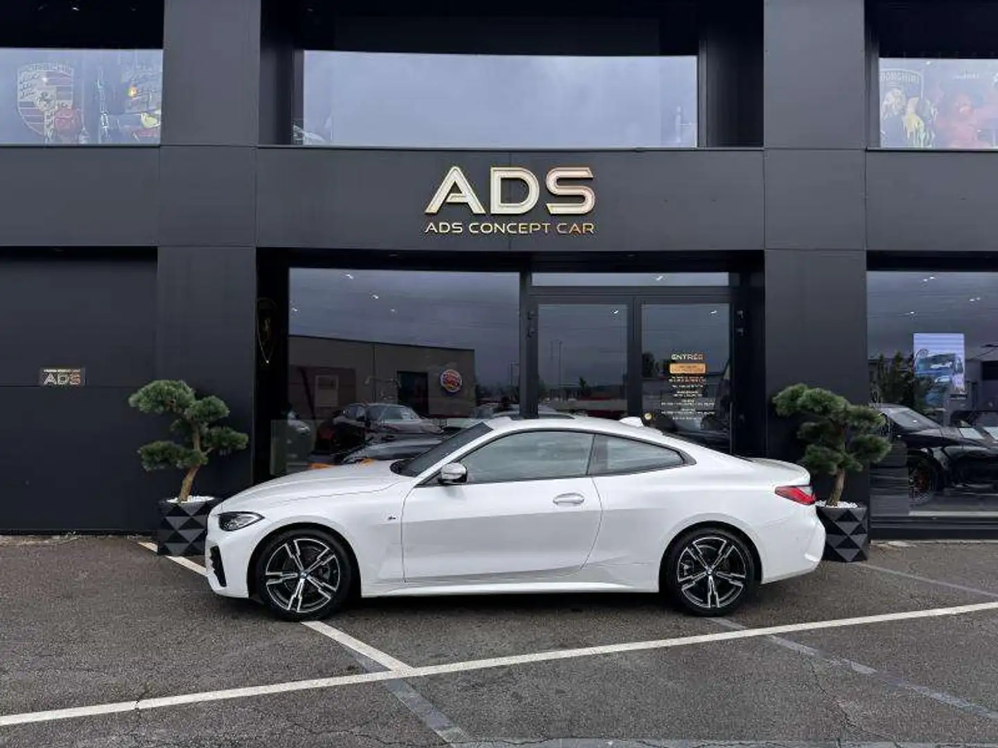 BMW 420 Coupé pack M Blanc - 2