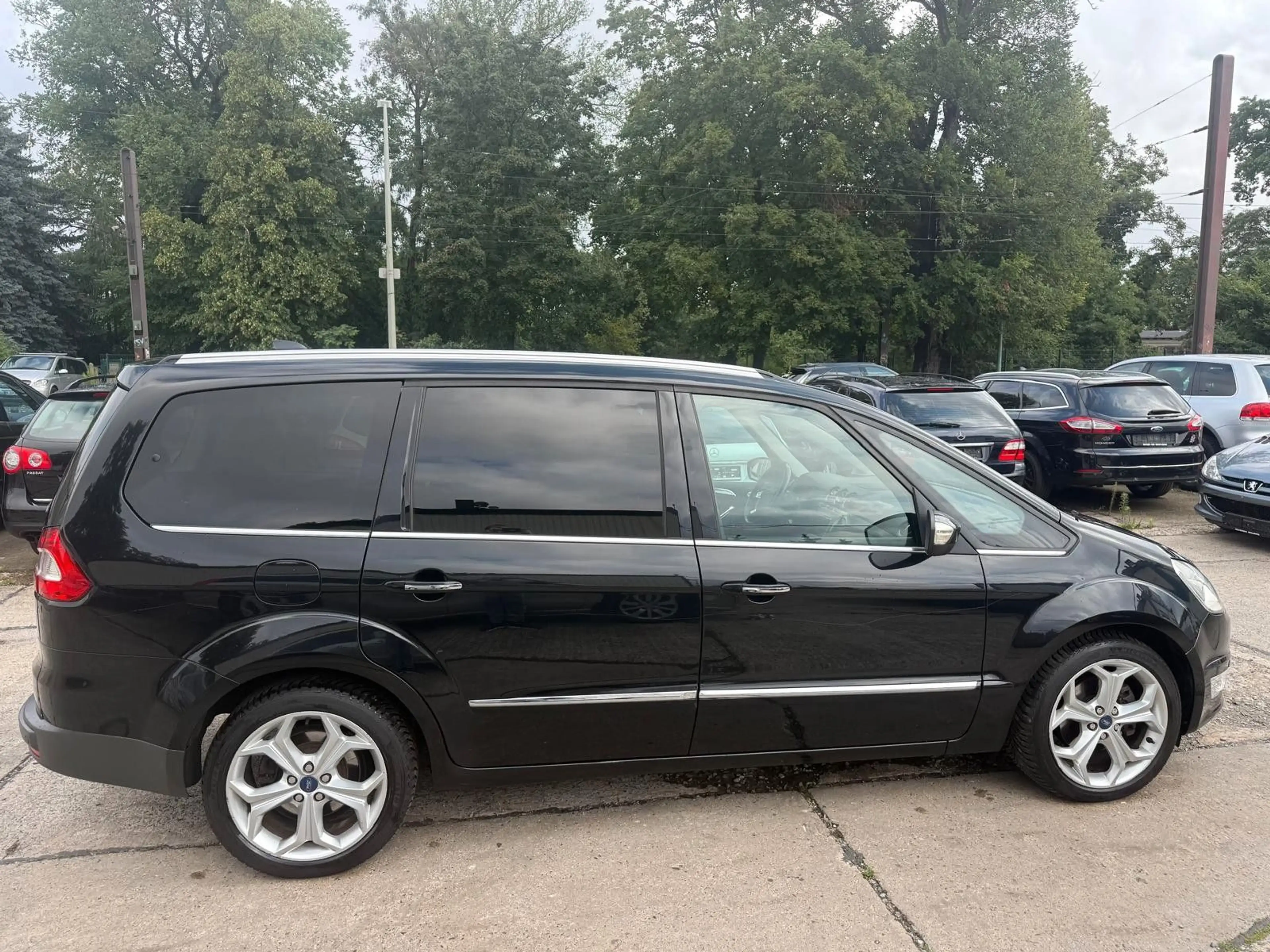 Ford Galaxy Titanium *7 SITZE*KAMERA*TUV NEU* — photo 8
