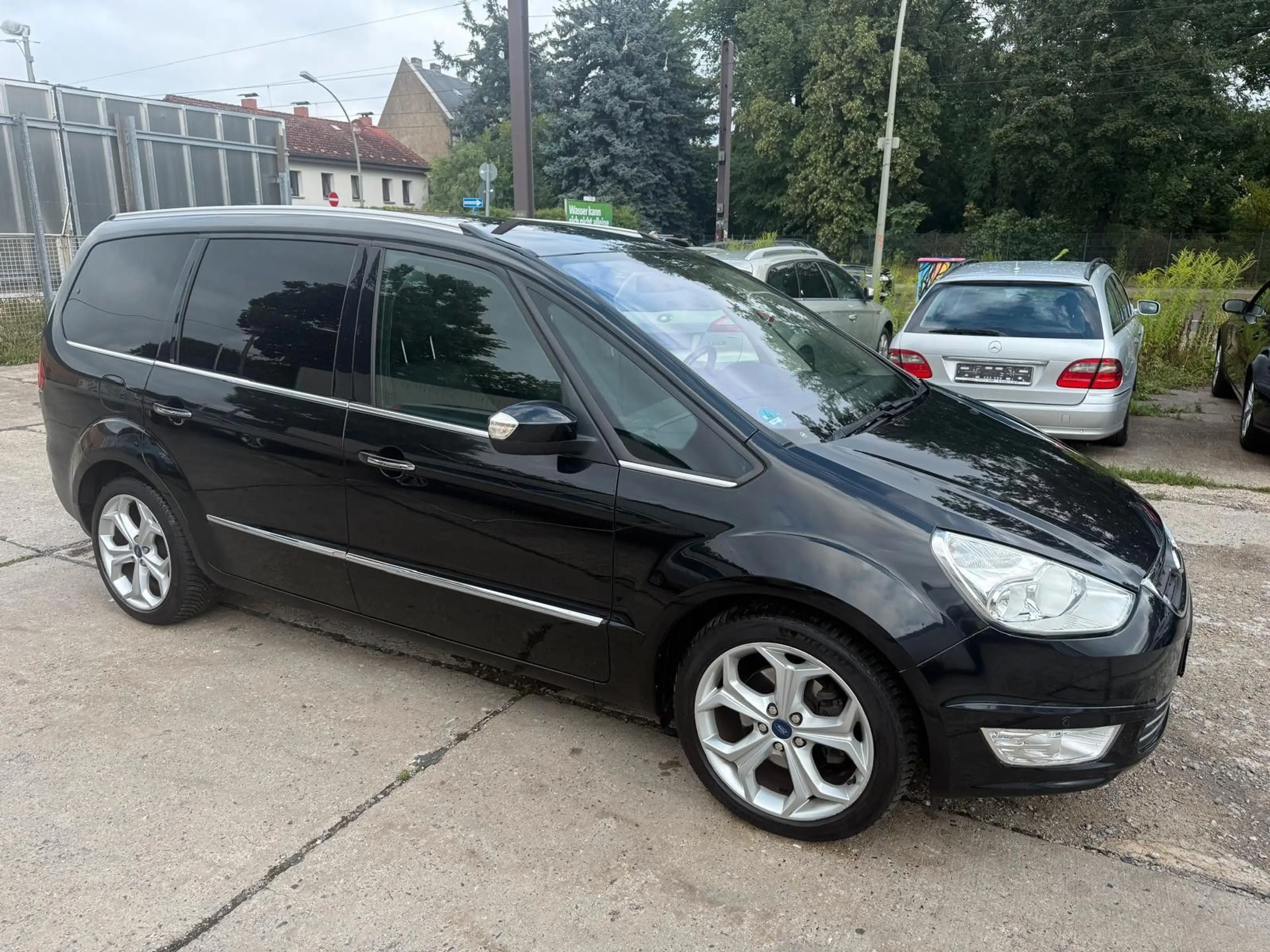 Ford Galaxy Titanium *7 SITZE*KAMERA*TUV NEU* — photo 9