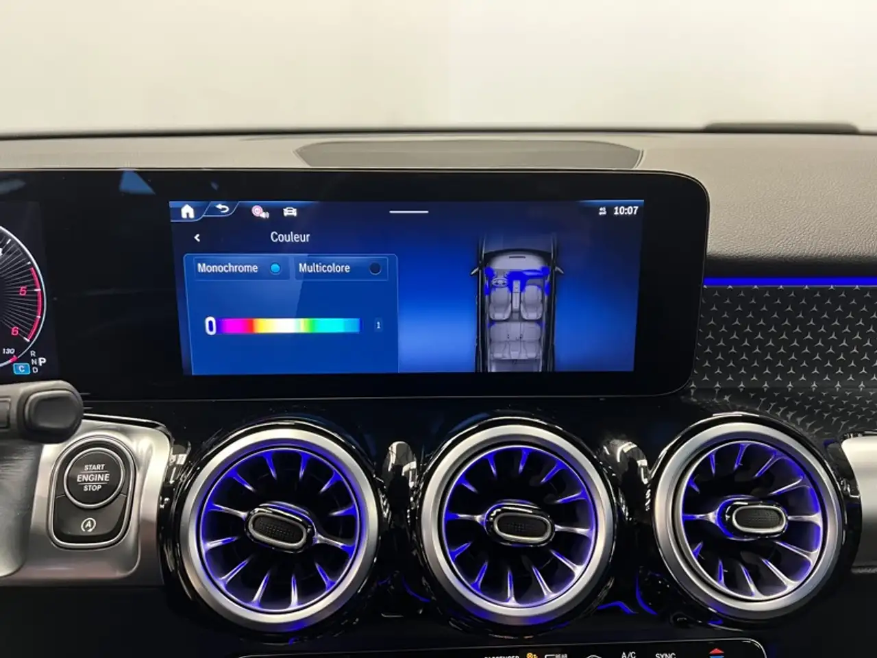 Mercedes-Benz GLB 200 d Luxury Line 20