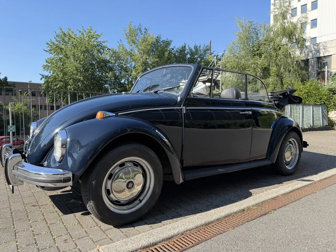 Volkswagen Käfer Cabriolet 1.3L H-Kennzeichen Ledersitze Tüv 05/27, foto 10
