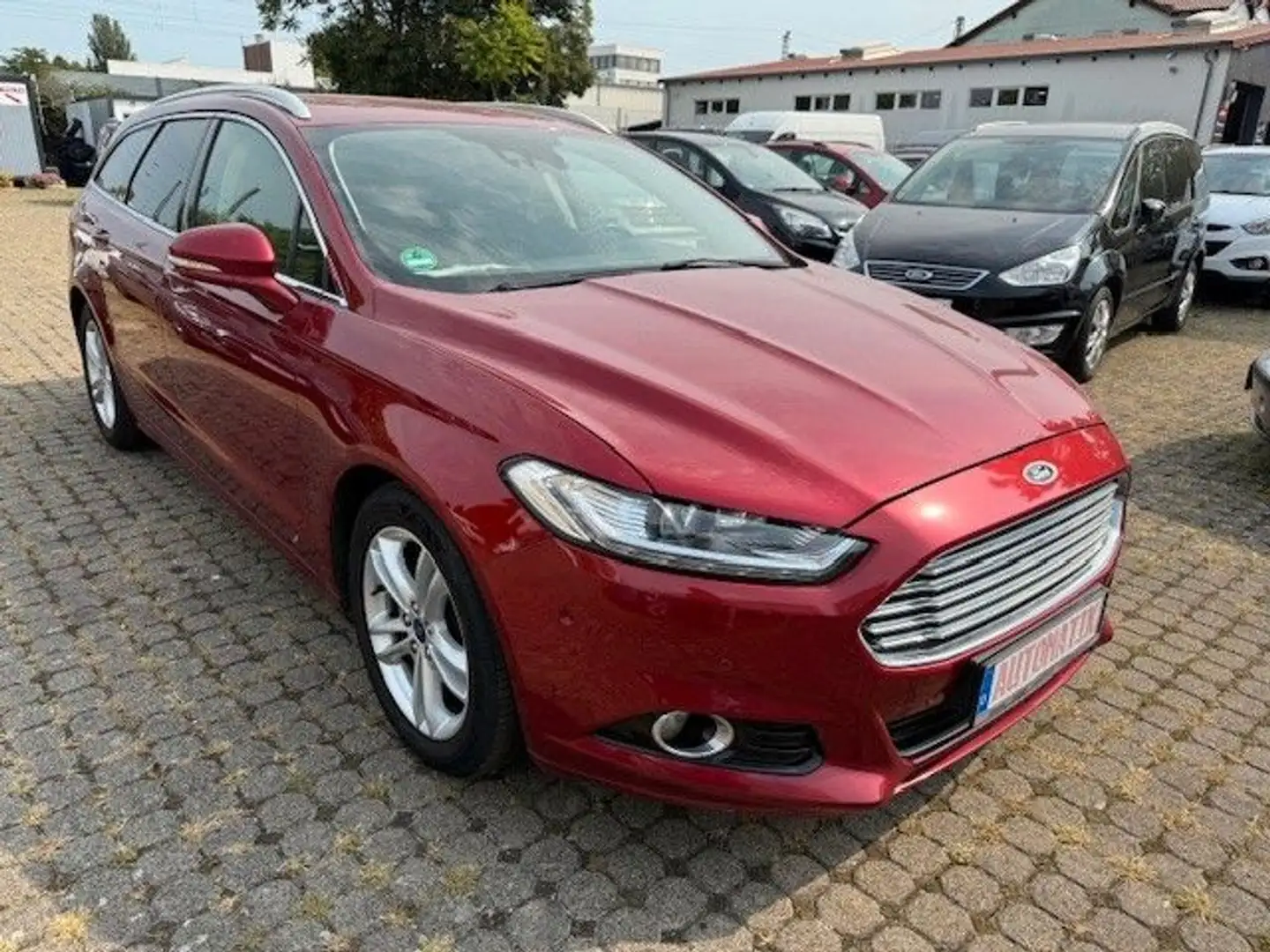 Ford Mondeo Turnier Titanium Automatik Rot - 1