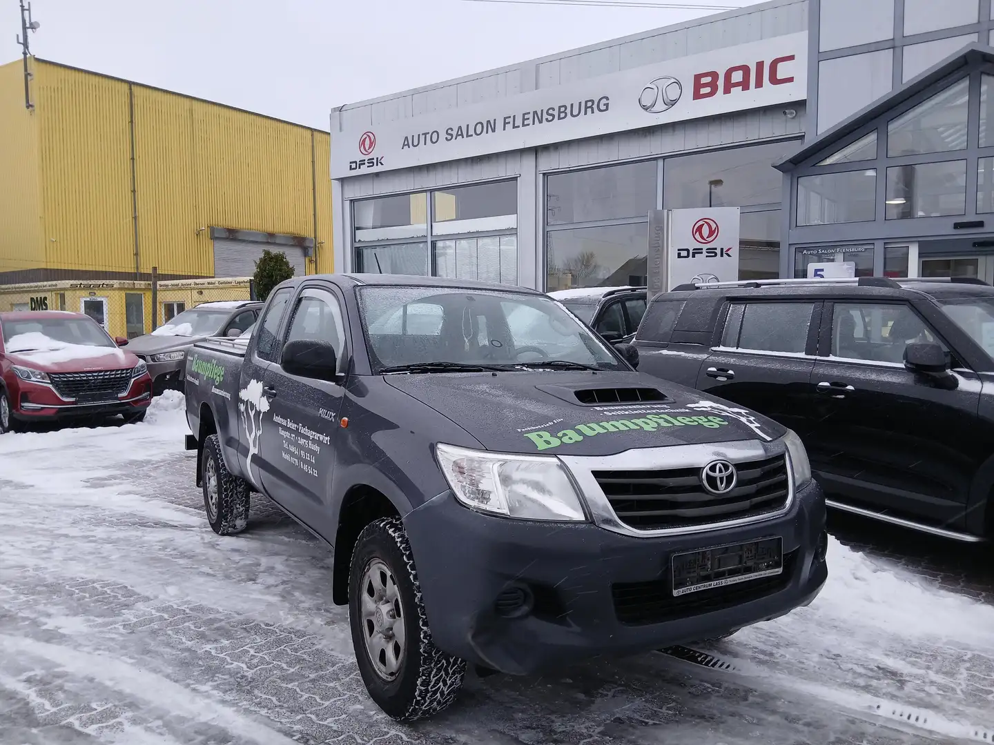 Toyota Hilux Extra Cab 4x4*AHK 2800KG*1 Hand*TÜV 12.2027 Gris - 1