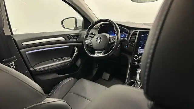 Renault Megane E-Tech view 20