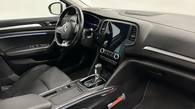 Renault Megane E-Tech view 17