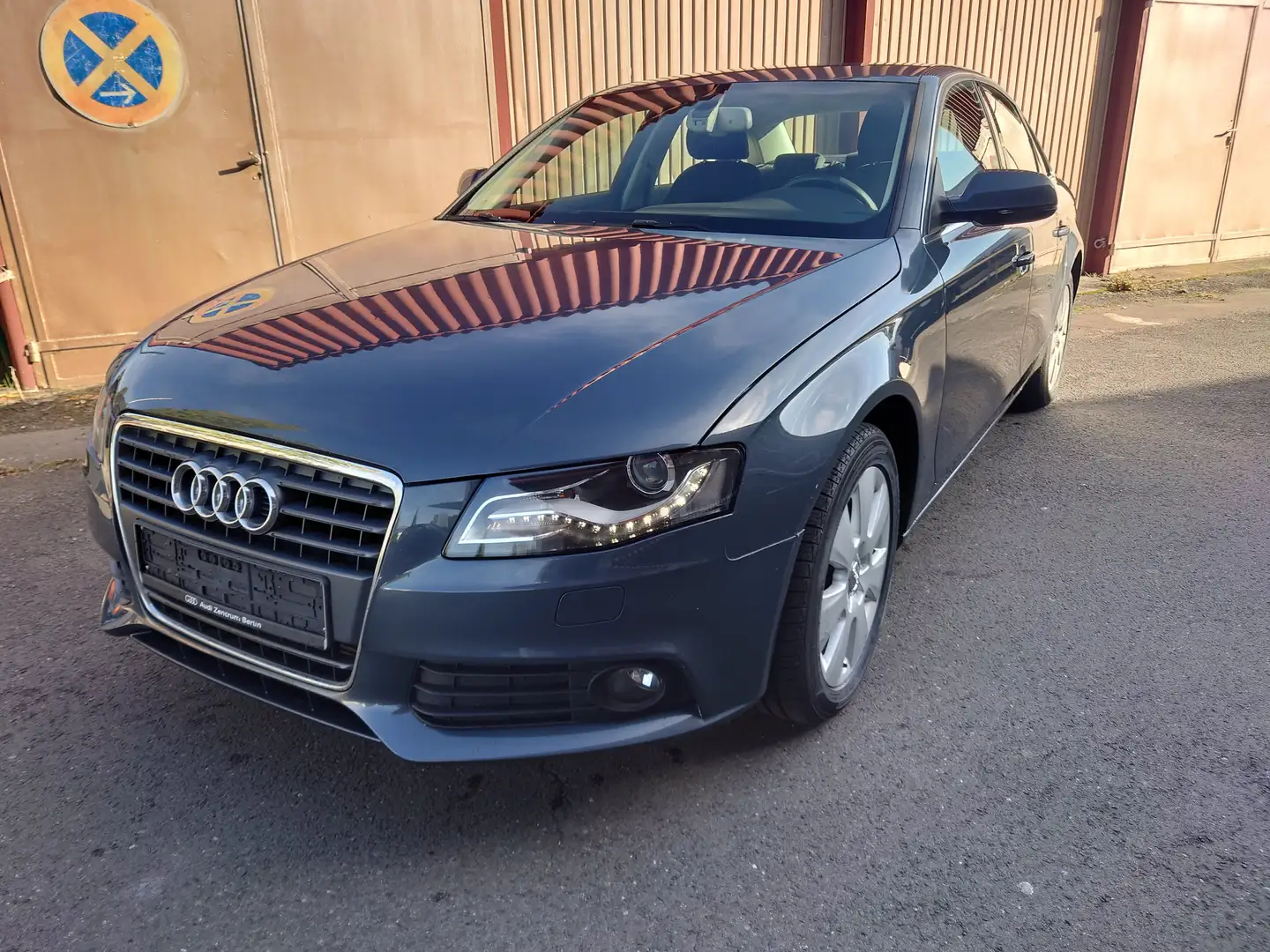 Audi A4 1.8 TFSI Gris - 1