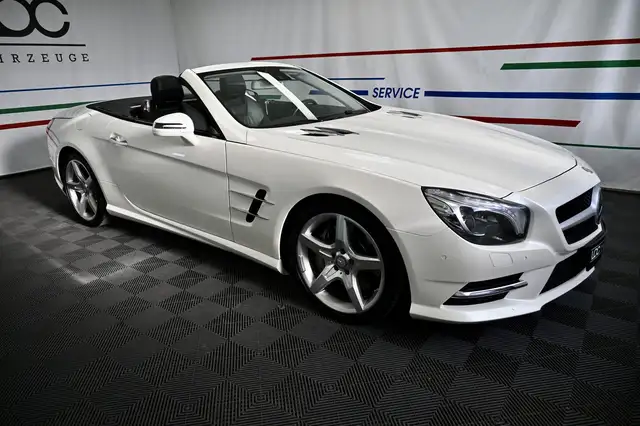 Mercedes-Benz SL 400 SL 400 AMG Line *Panorama/Airscarf/Distronic*