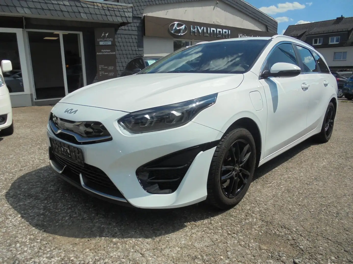 Kia Ceed / cee'd Plug In Hybrid GARANTIE 04/2029 KAMERA NAVI LED Weiß - 1
