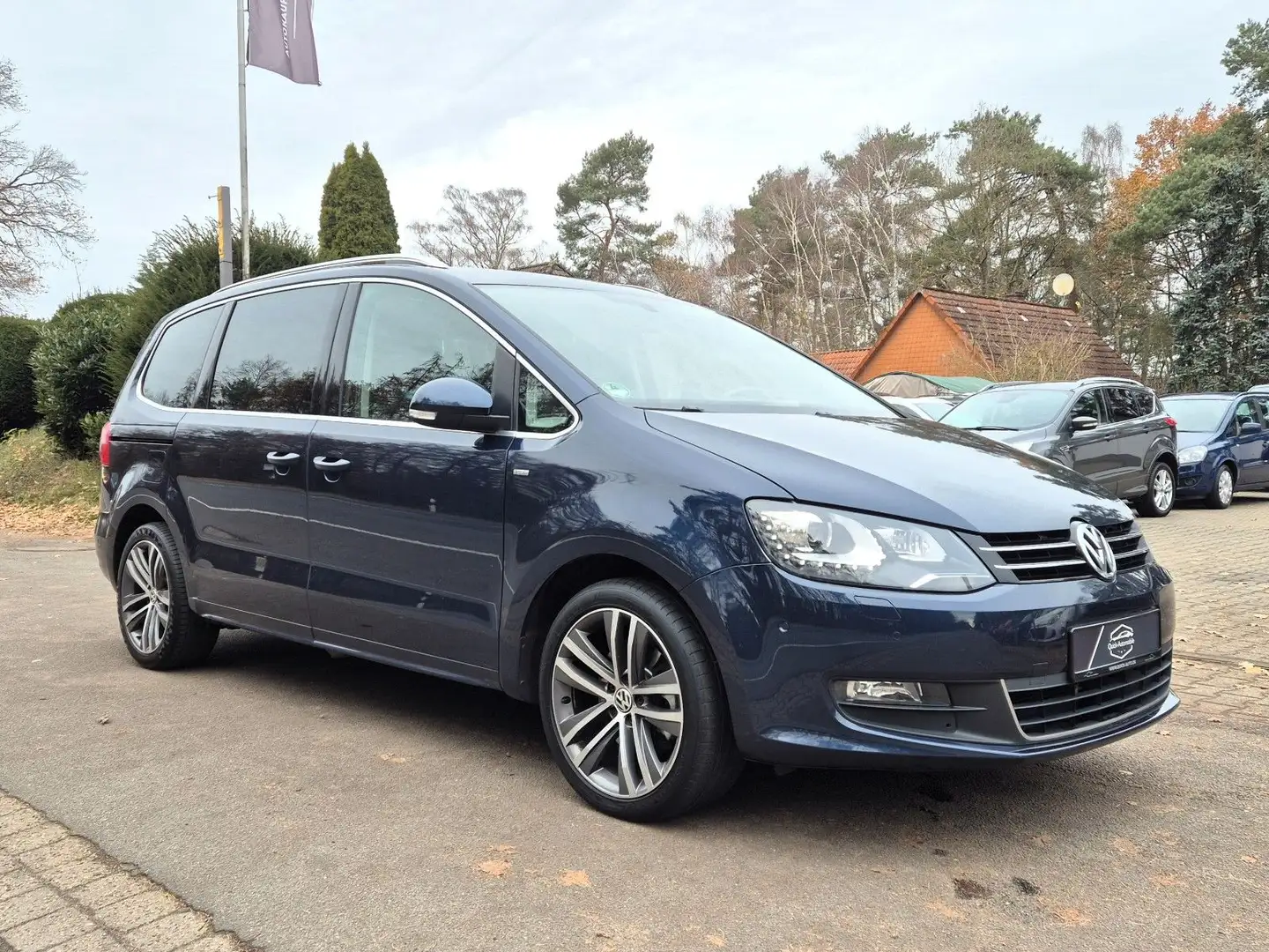 Volkswagen Sharan Cup BMT |Sitzhzg|SHG|Panorama|7-Sitzer| Bleu - 1