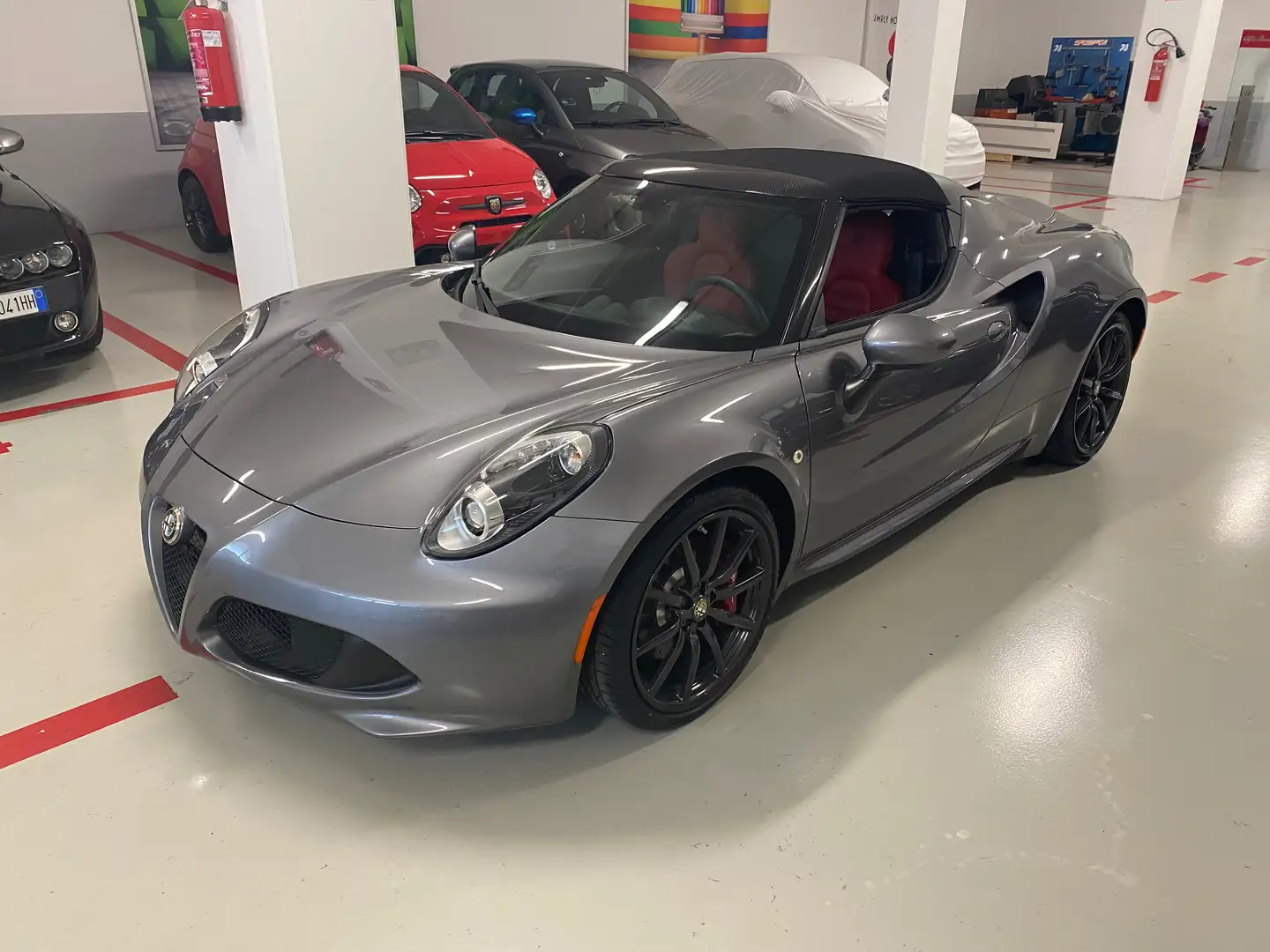 Alfa Romeo 4C Spider 1.750 Turbo 240 CV TCT Grau - 1