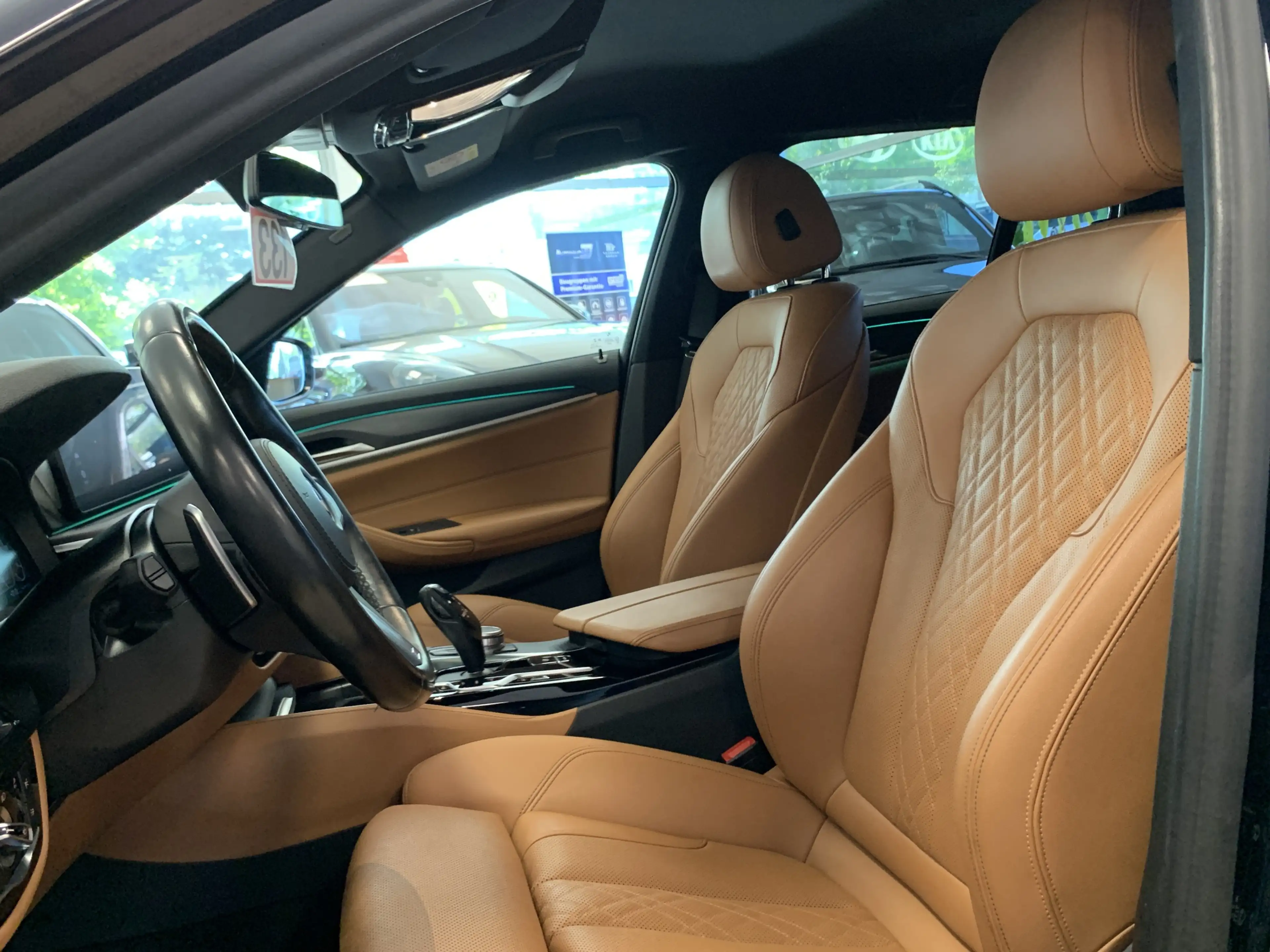 BMW 530 e*xDrive*M-Paket*AHK*Aerodynamik*1H*CAM*SHZ — photo 10