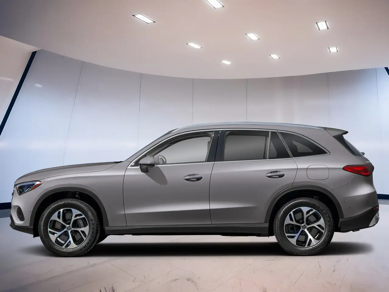 Mercedes-Benz GLC снимка Mercedes-Benz GLC