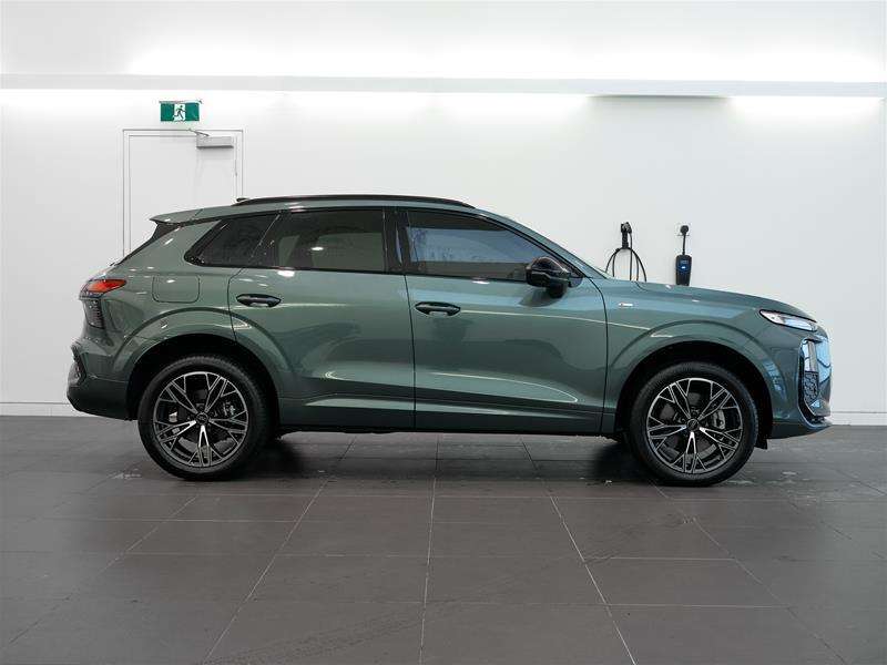 2026 Audi Q3 Technik quattro — снимка 1