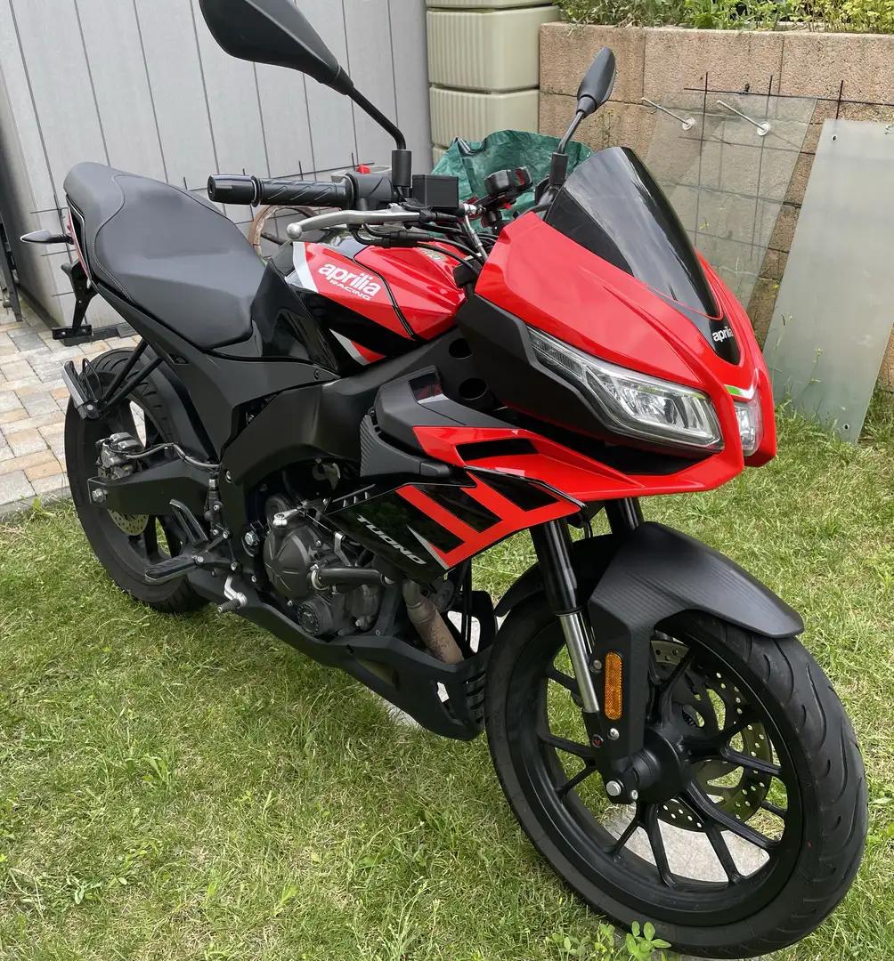 Aprilia Tuono 125 - 2