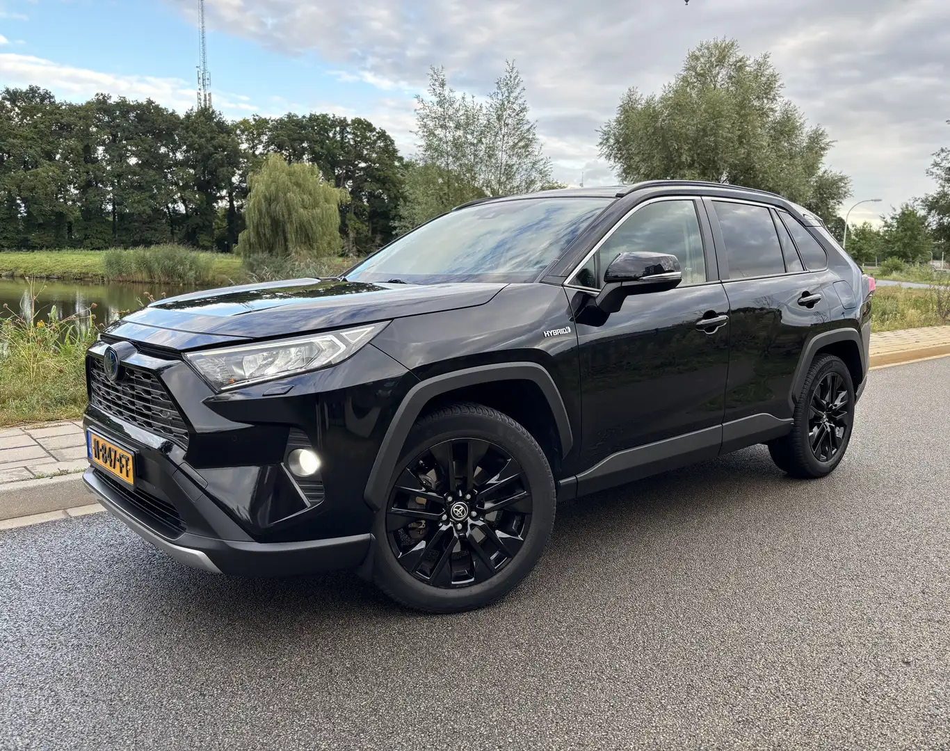 Toyota RAV 4 2.5 Hybrid Buss. Plus | 243 PK | 5 Jaar Garantie Zwart - 1