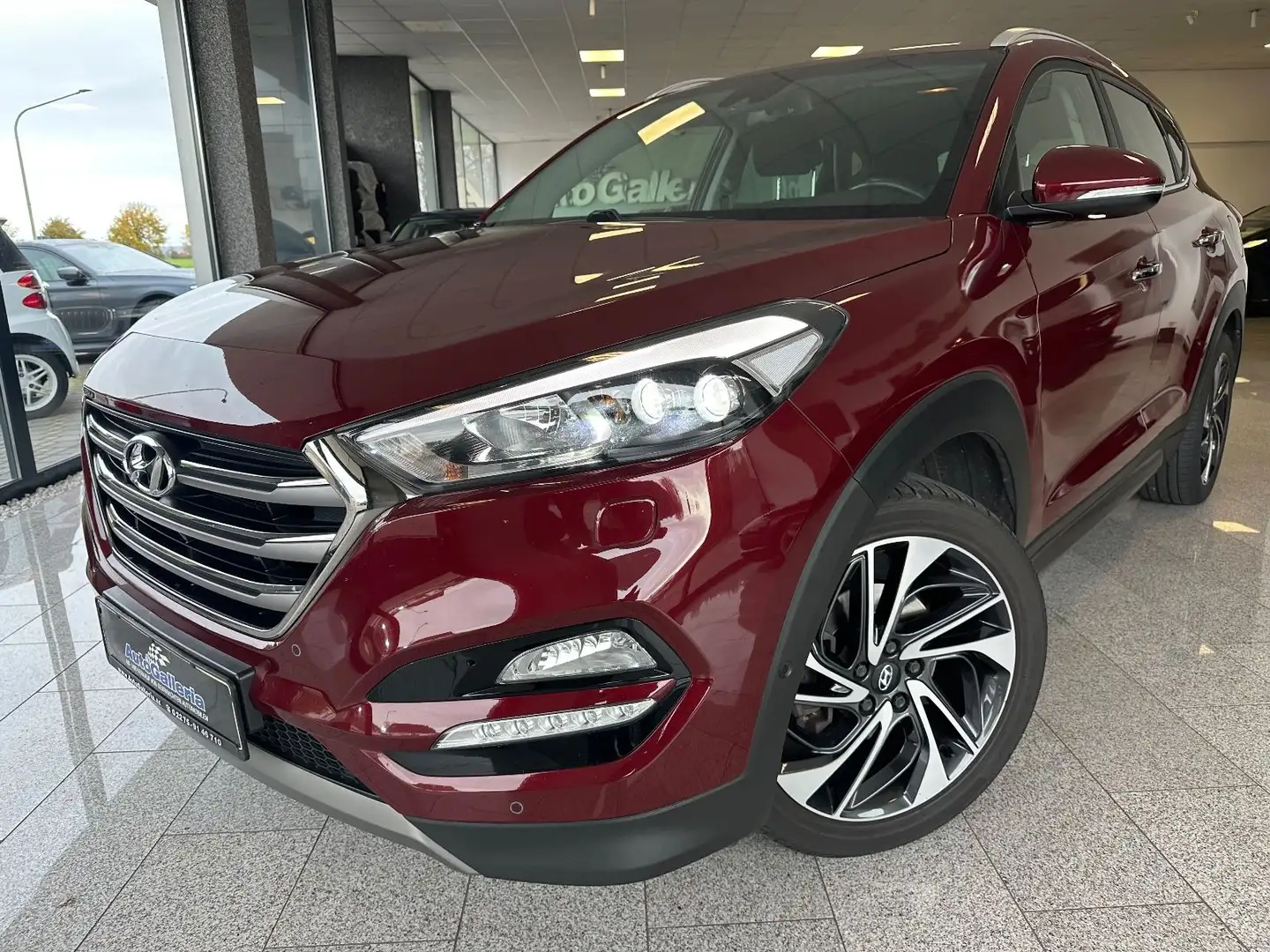 Hyundai TUCSON Premium 4WD Automatik Navi Kamera Rouge - 1