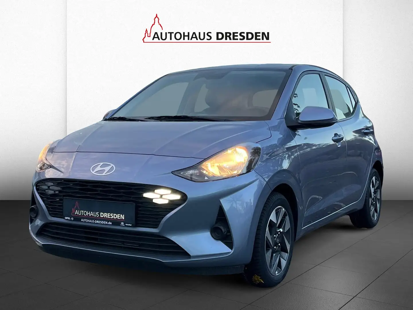 Hyundai i10 1.0 Trend Navi+SHZ+Kam.+KlimaA Blau - 2