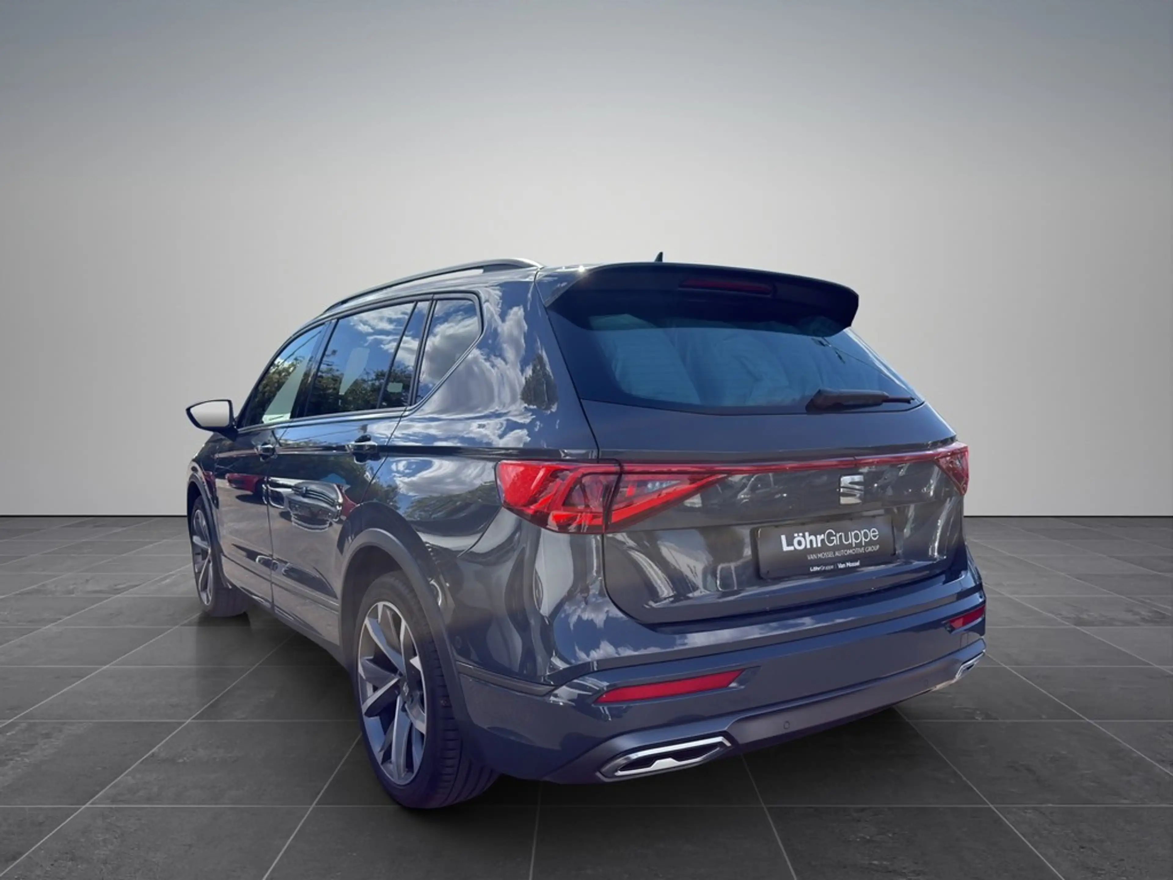 SEAT Tarraco 1.4 eHybrid FR *PANO*ACC*AHK*NAVI* — photo 2