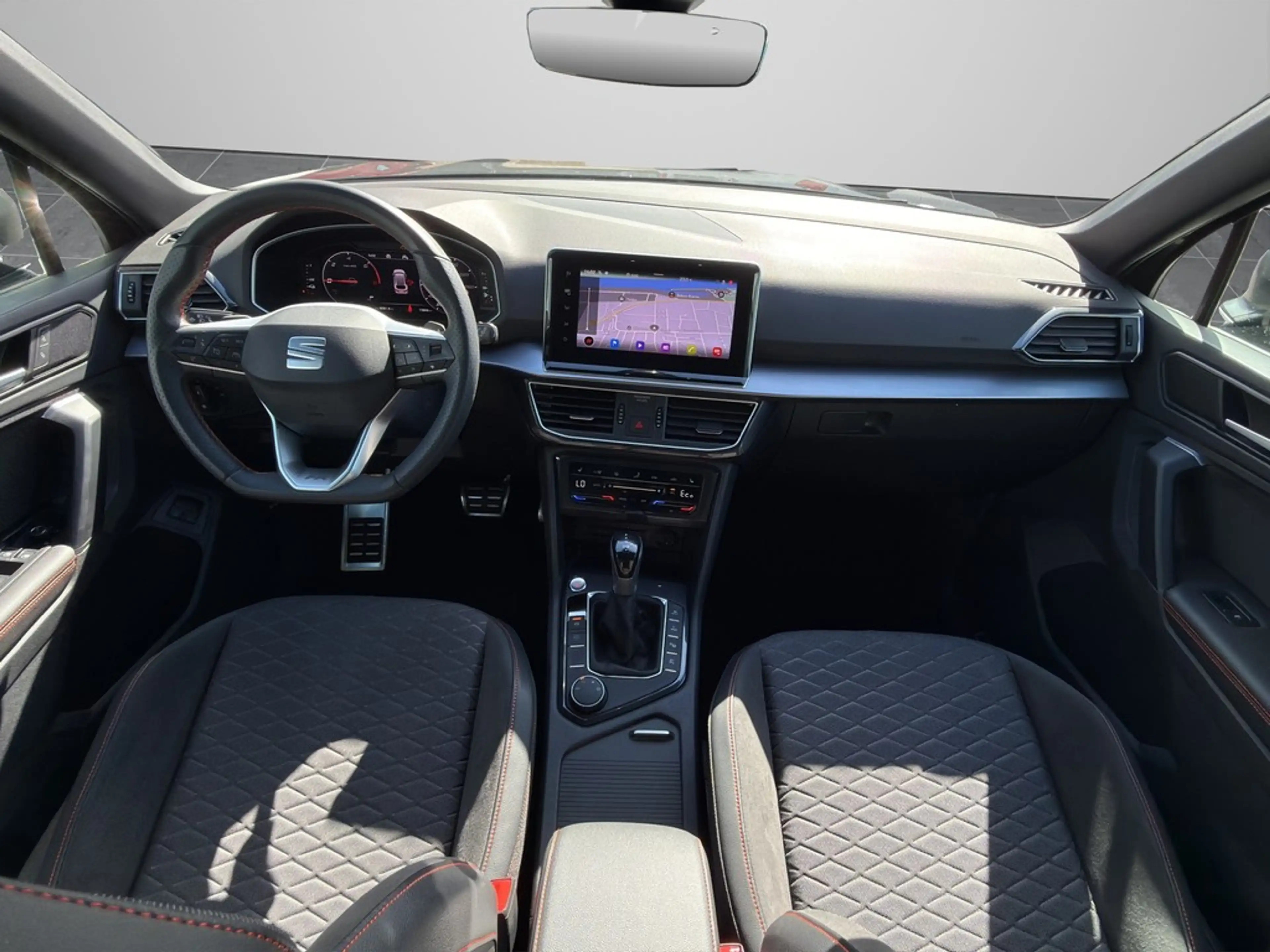 SEAT Tarraco 1.4 eHybrid FR *PANO*ACC*AHK*NAVI* — photo 8
