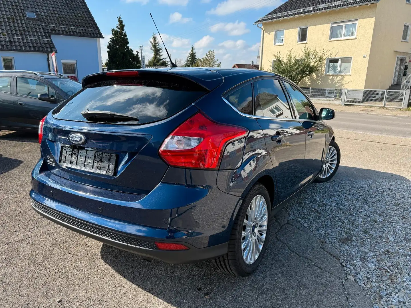 Ford Focus 1.6 Ti-VCT Titanium Automatic ! Blauw - 2
