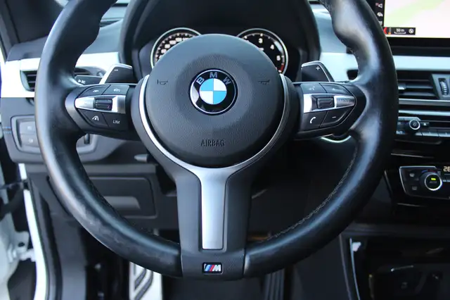 BMW X1 view 10
