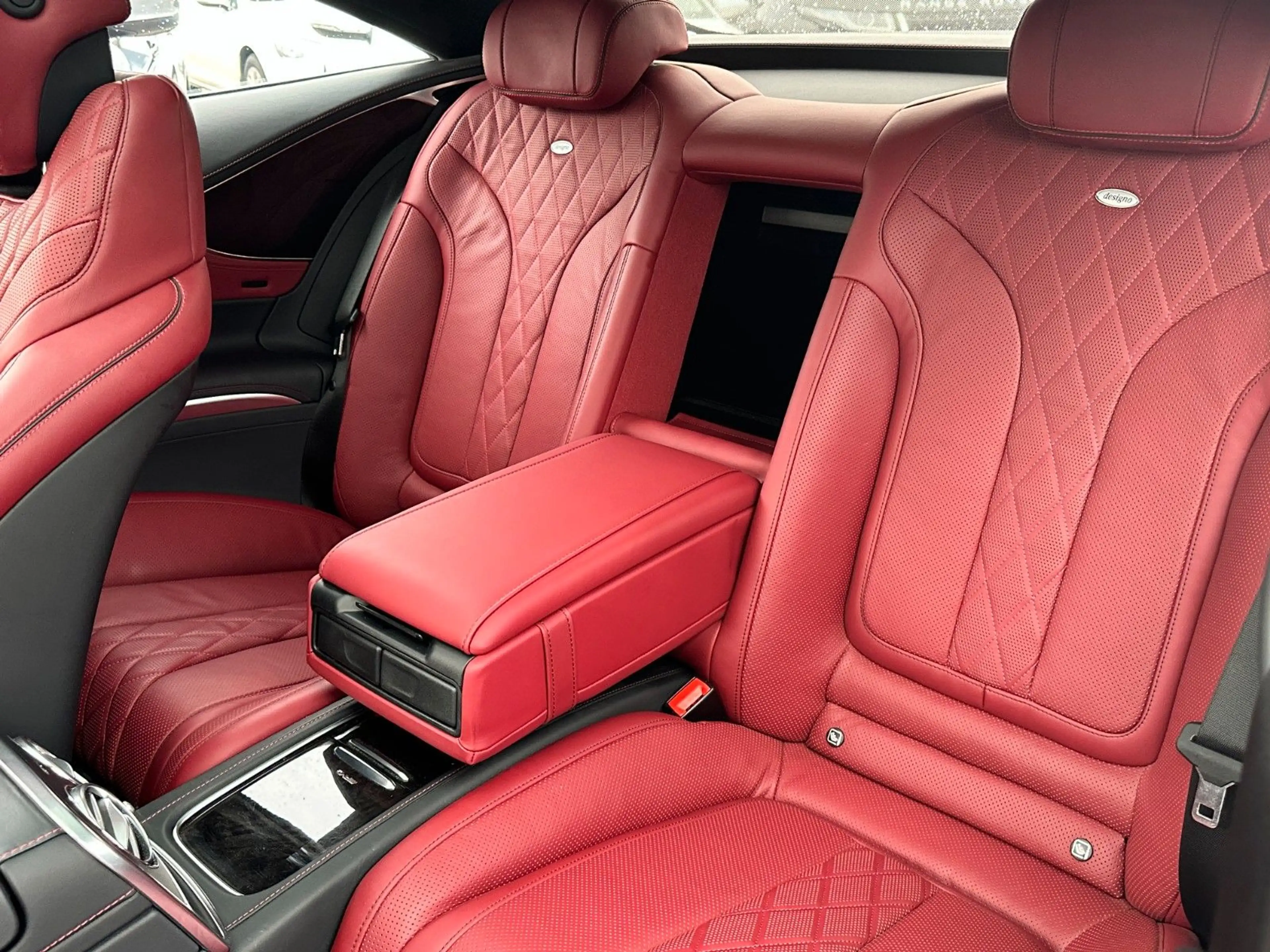 Mercedes-Benz S 400 S Coupe 4Matic Night Edition DESIGNO — photo 12