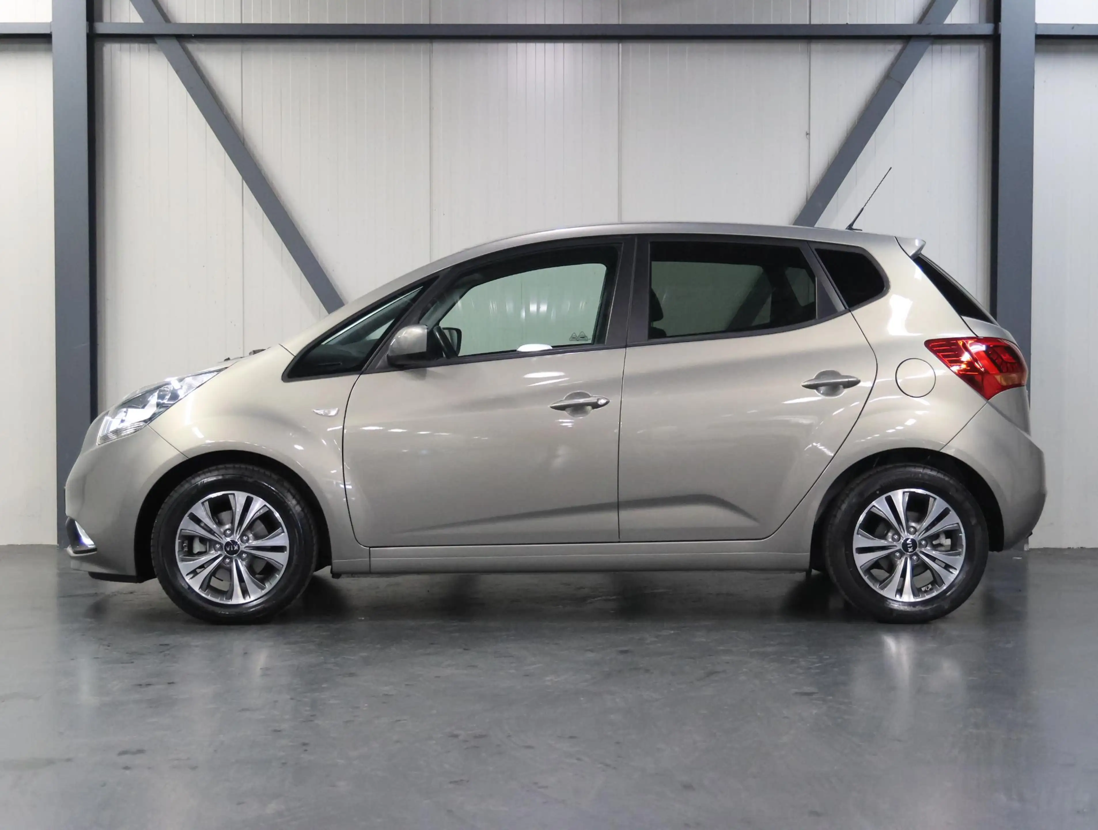 Kia Venga 1.4 CVVT DynamicPLusLine | 1ste eigenaar | Armsteu — photo 2
