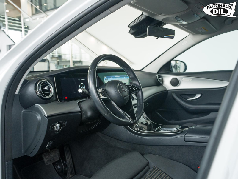 Mercedes-Benz E 300 E 300 de T 9G *1.HAND*AHK*KEYLESS*R-KAMERA* — photo 13