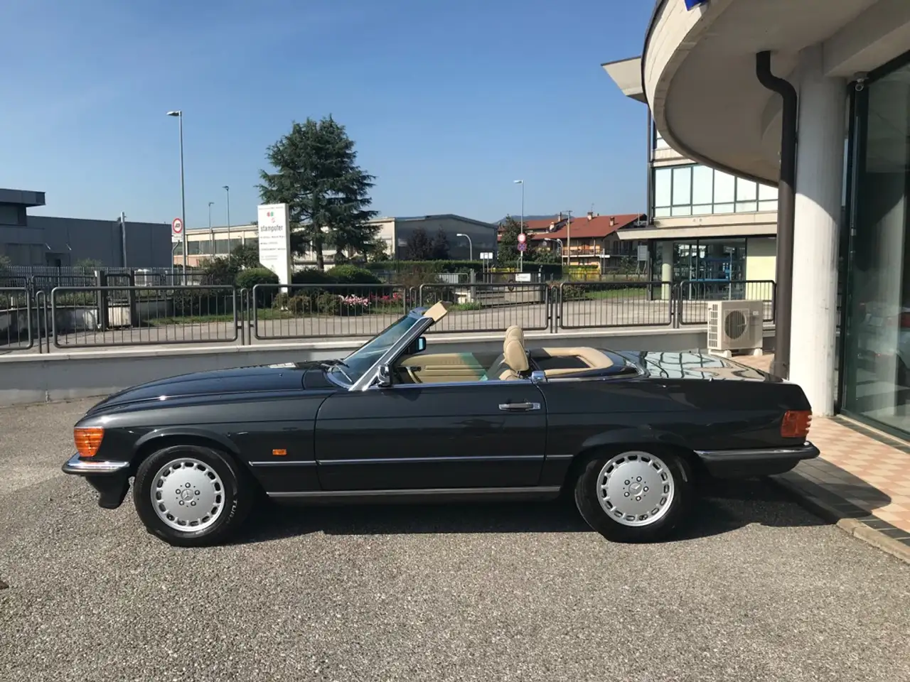 Mercedes-Benz SL 300 R107 MANUALE KM.115K LIBRO SERVICE CONSERVATA TOP, foto 8