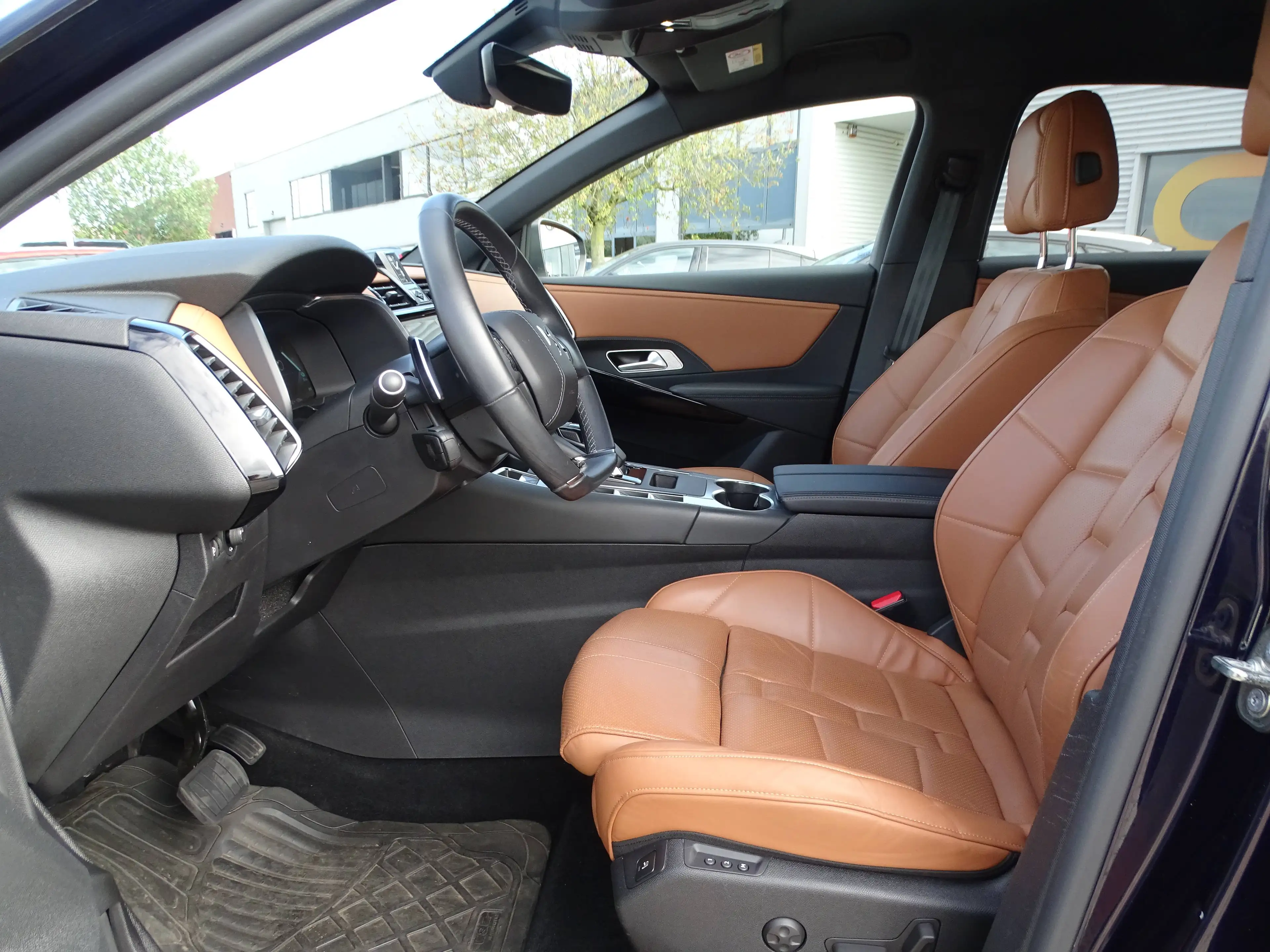 DS Automobiles DS 7 Crossback DS 7 CROSSBACK PHEV 1.6 E-TENSE Opera — photo 7