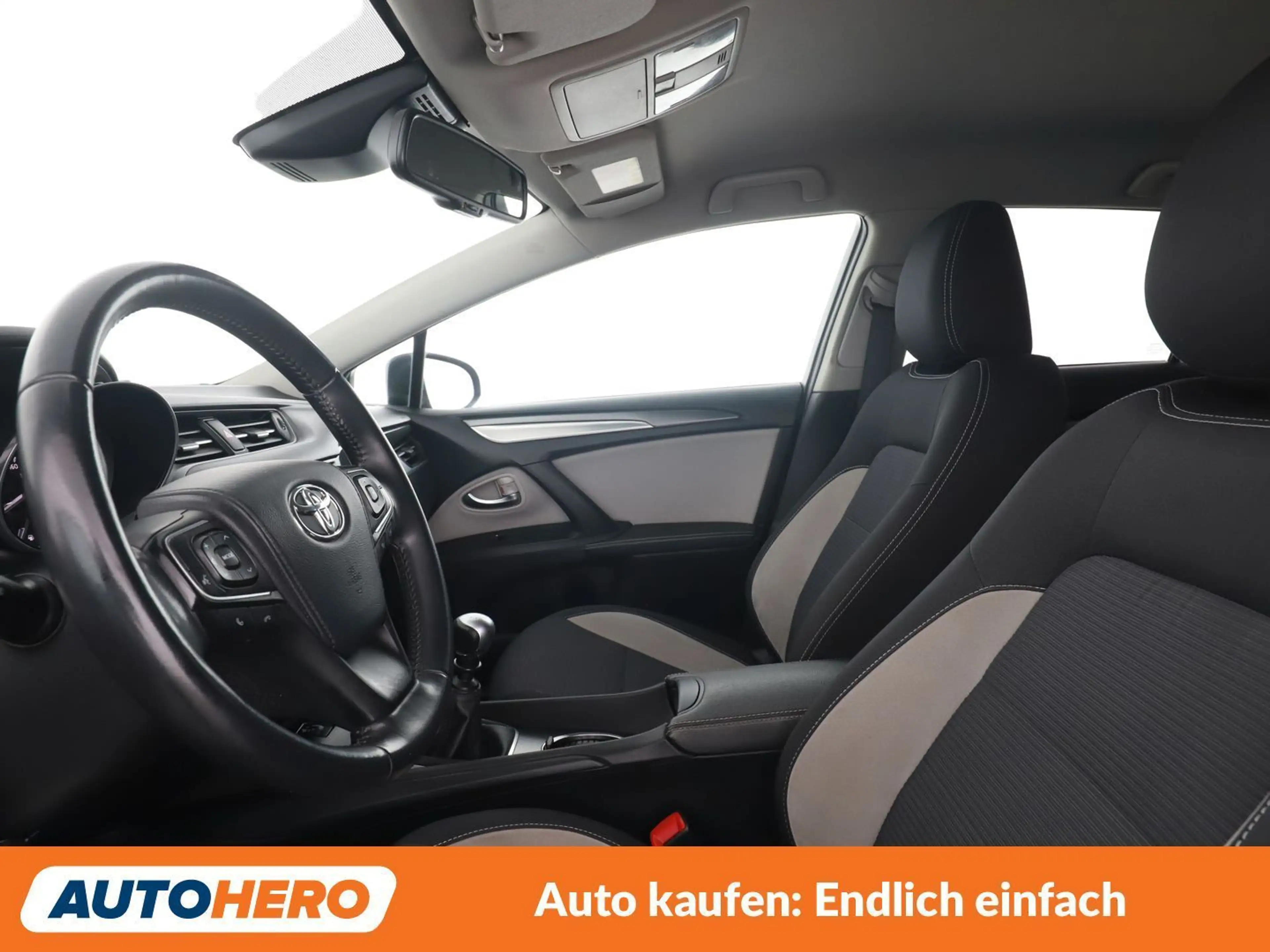 Toyota Avensis 2.0 D-4D Active Plus — photo 10