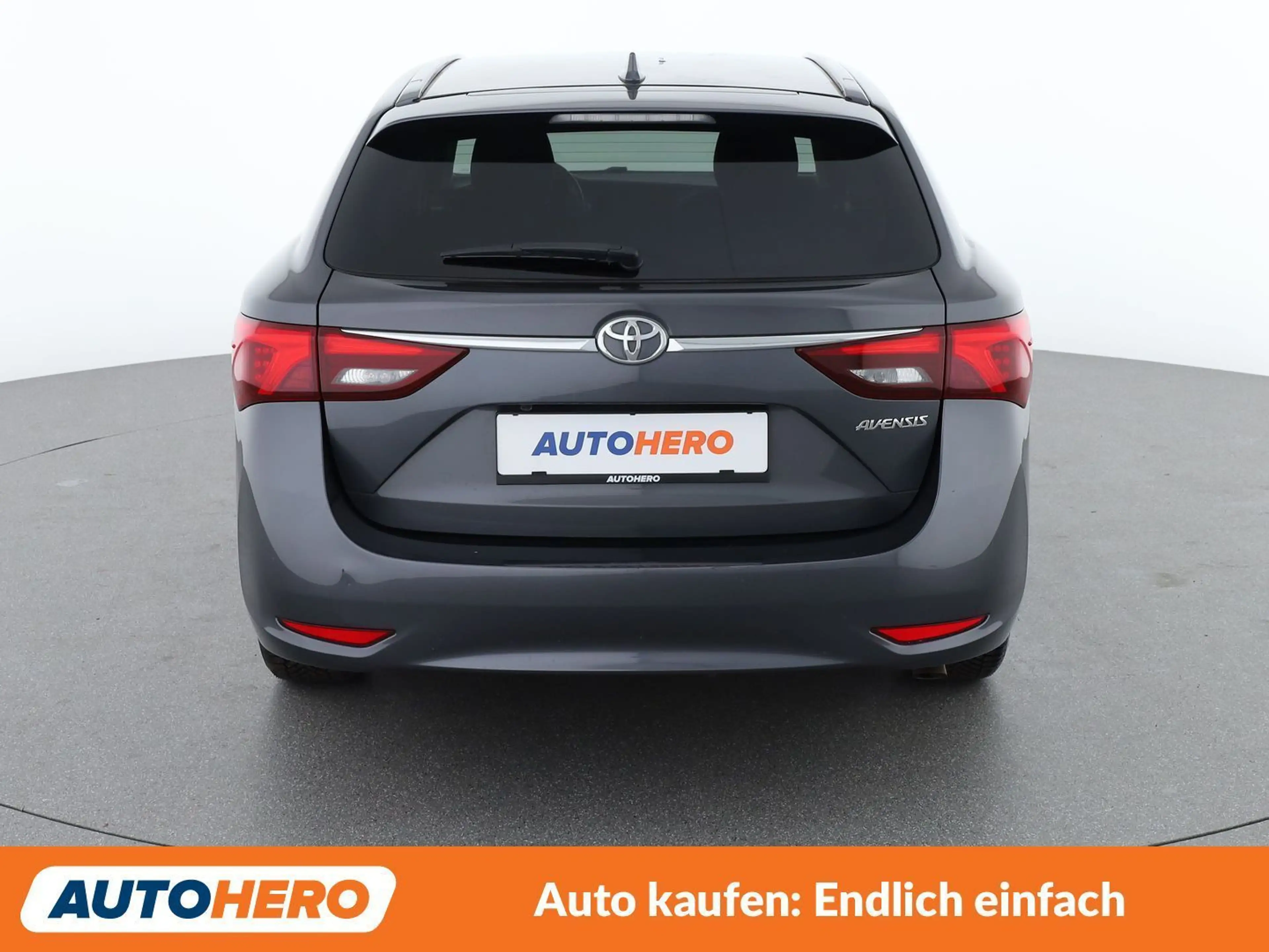 Toyota Avensis 2.0 D-4D Active Plus — photo 5