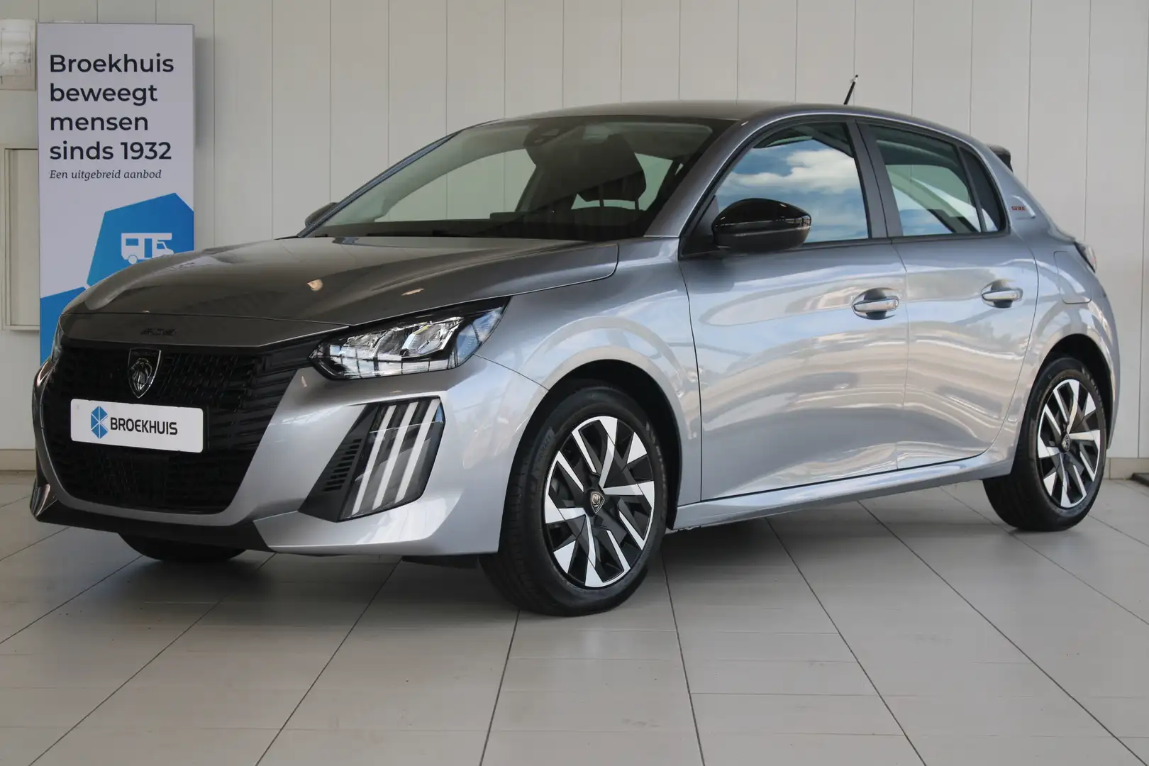 Peugeot 208 1.2 Hybrid 110-PK e-DCS6 Style AUTOMAAT | VOORRAAD Grijs - 1